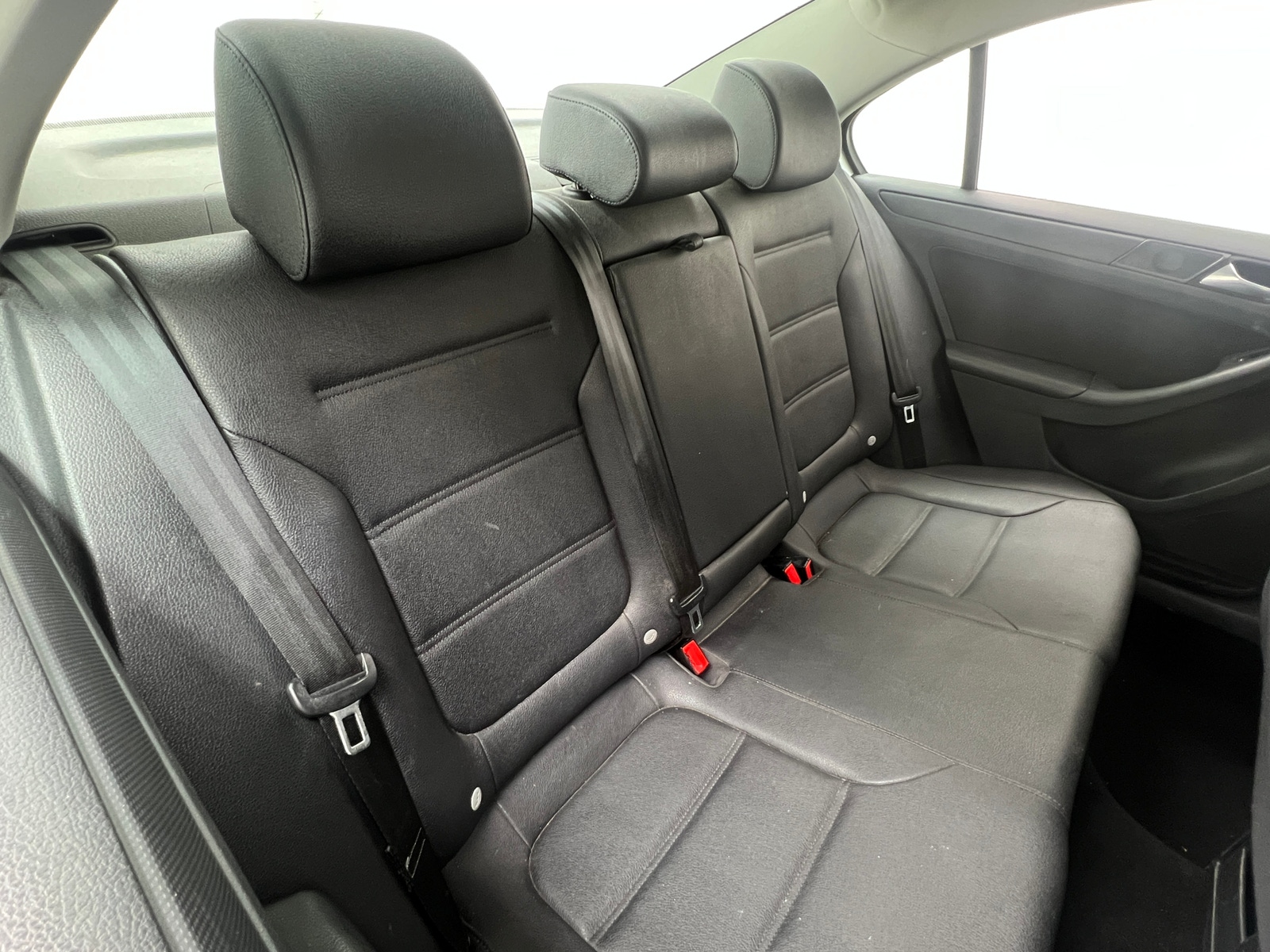 Thumbnail: 2012 Volkswagen Jetta - 6