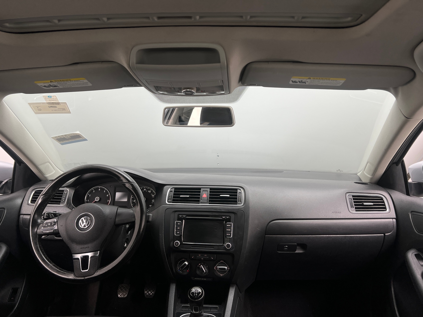 Thumbnail: 2012 Volkswagen Jetta - 3