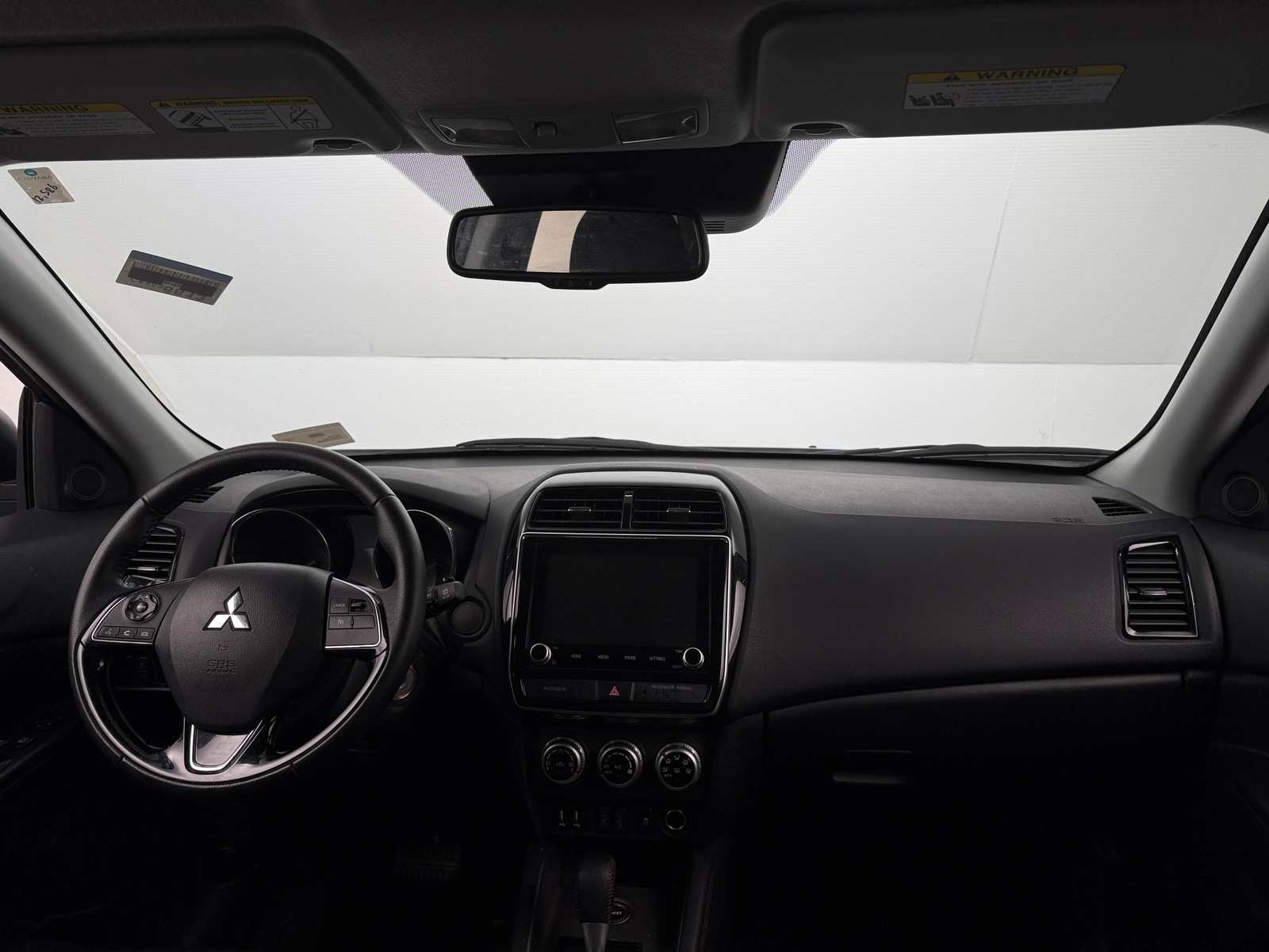 Thumbnail: 2024 Mitsubishi Outlander Sport - 3