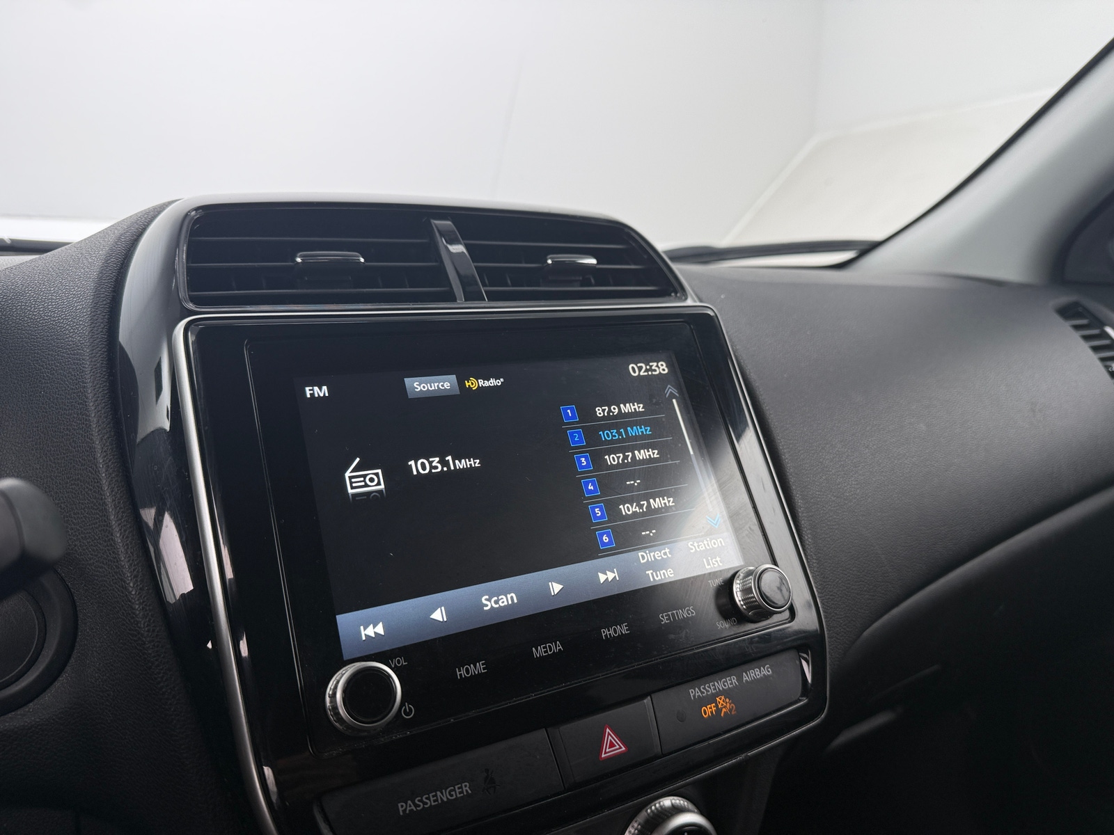 Thumbnail: 2024 Mitsubishi Outlander Sport - 4