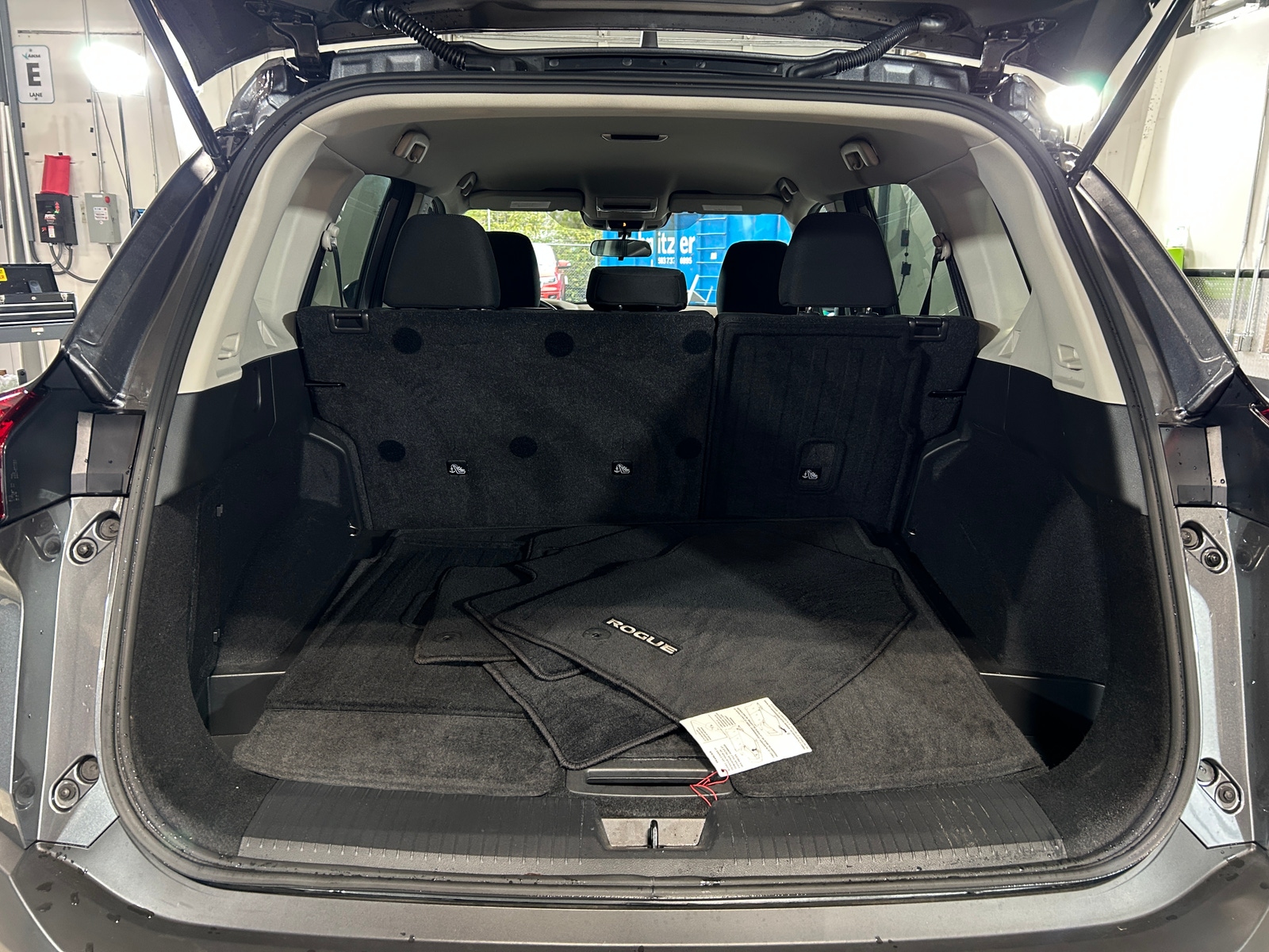 Thumbnail: 2023 Nissan Rogue - 7