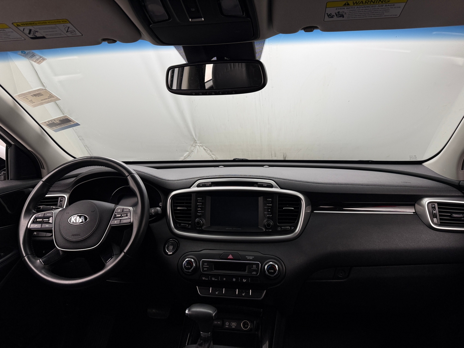 Thumbnail: 2019 Kia Sorento - 2