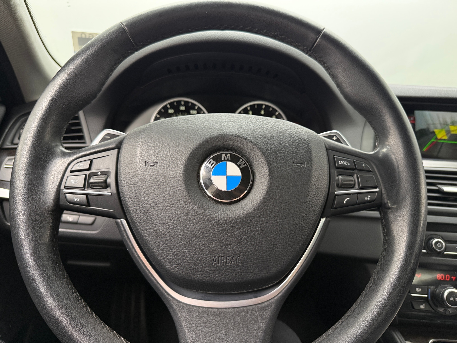 Thumbnail: 2016 BMW 5 Series - 4