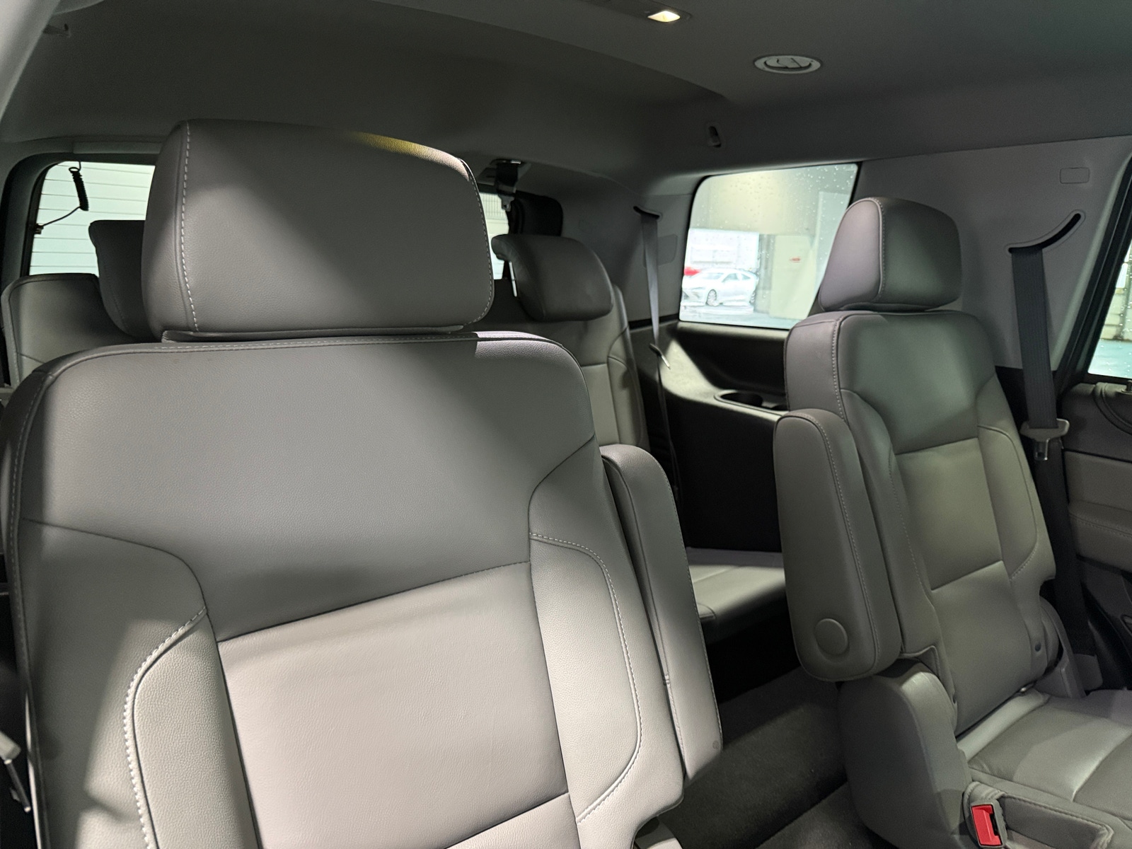 Thumbnail: 2020 Chevrolet Tahoe - 5