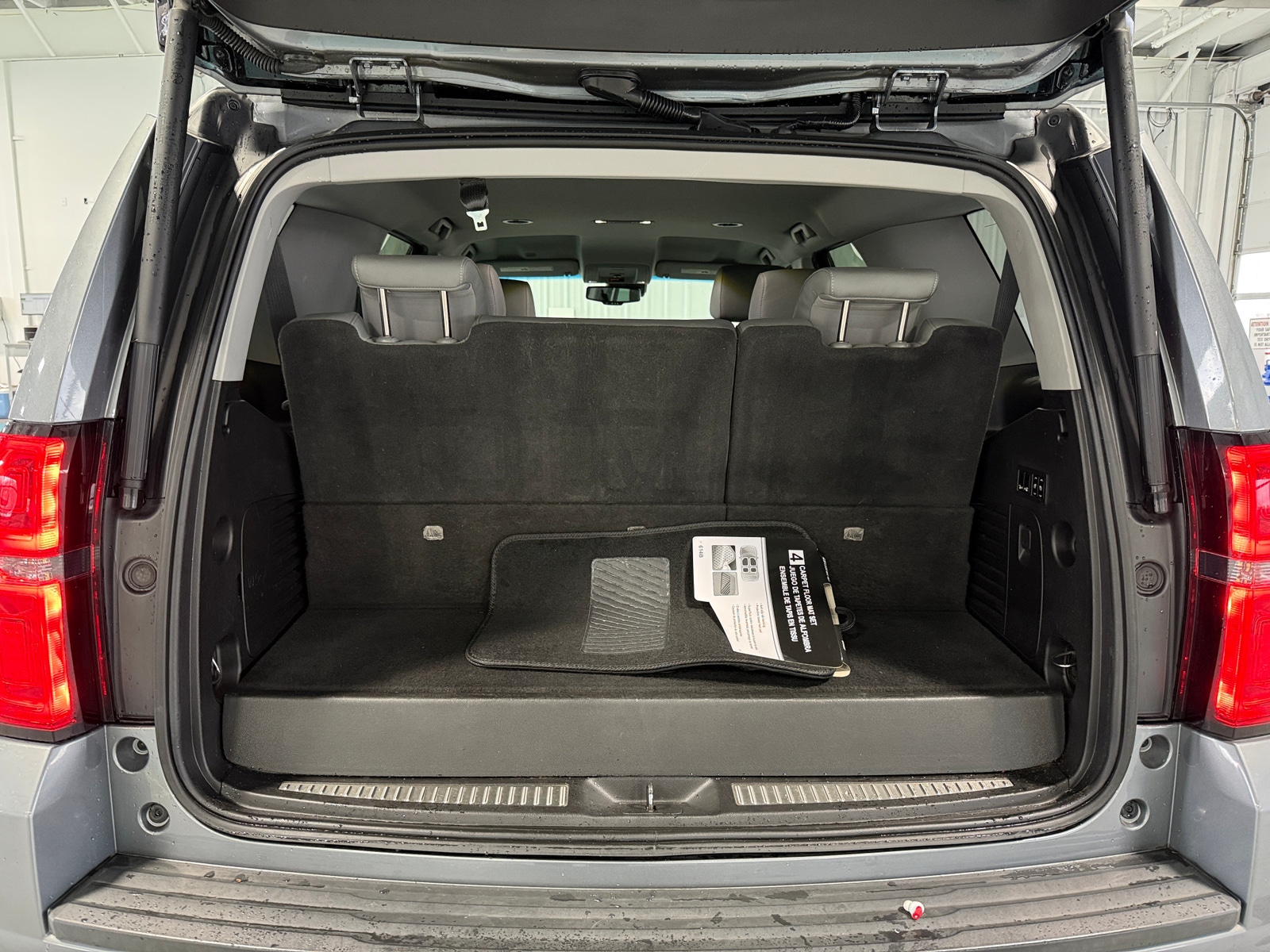 Thumbnail: 2020 Chevrolet Tahoe - 6