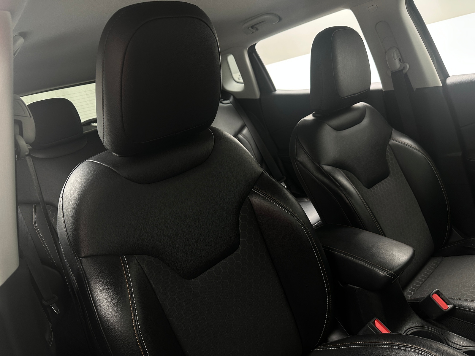 Thumbnail: 2018 Jeep Compass - 2