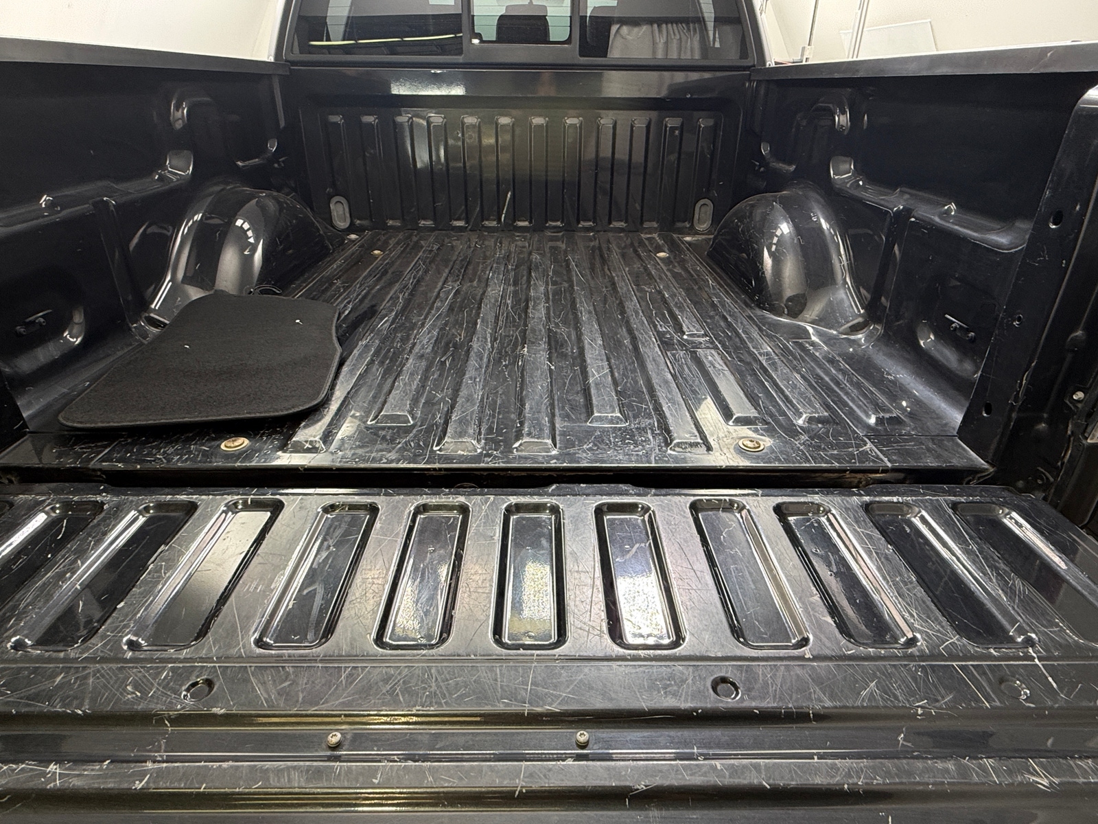 Thumbnail: 2013 Ford Econoline - 6