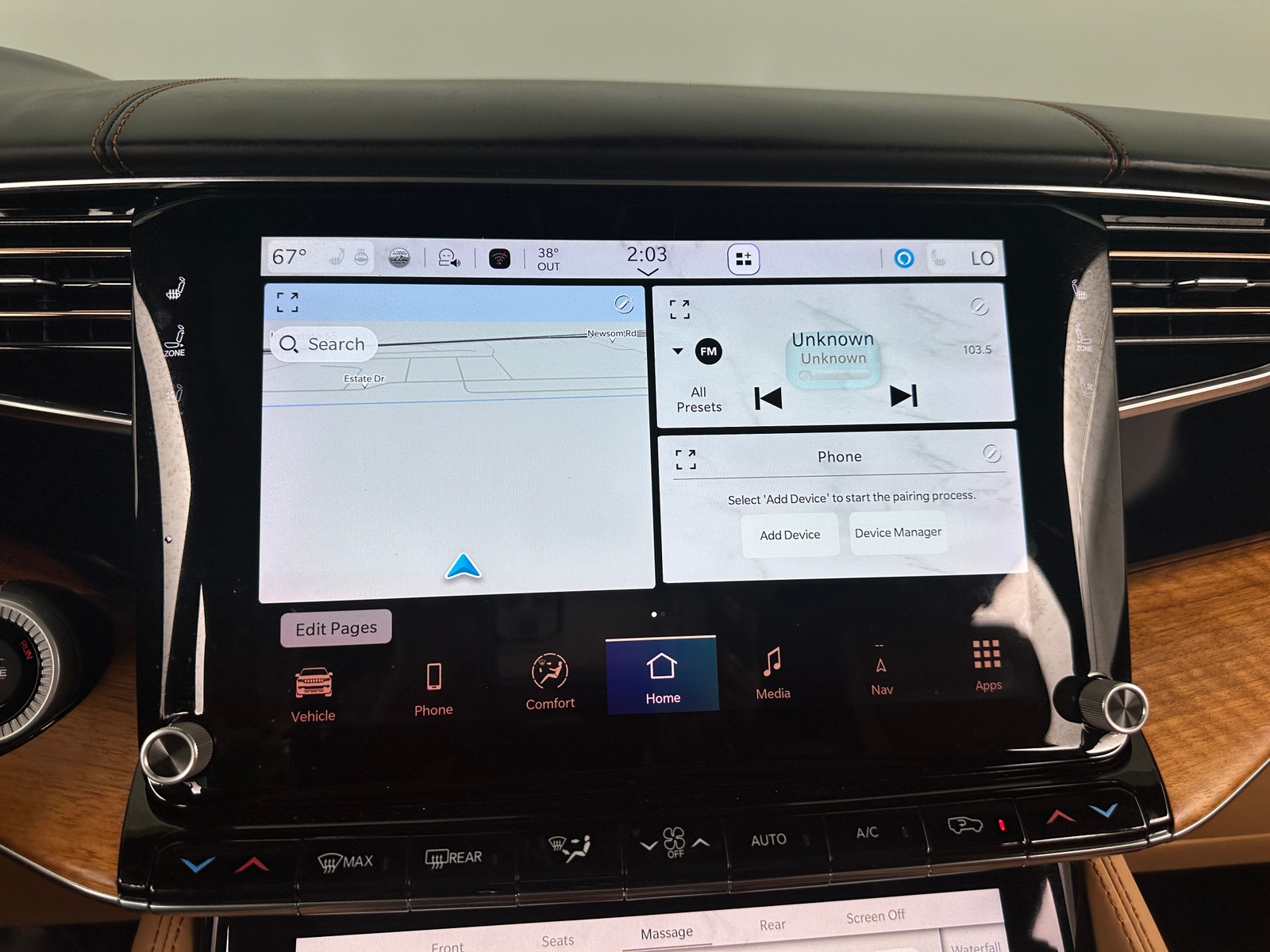 Thumbnail: 2022 Jeep Grand Wagoneer - 3