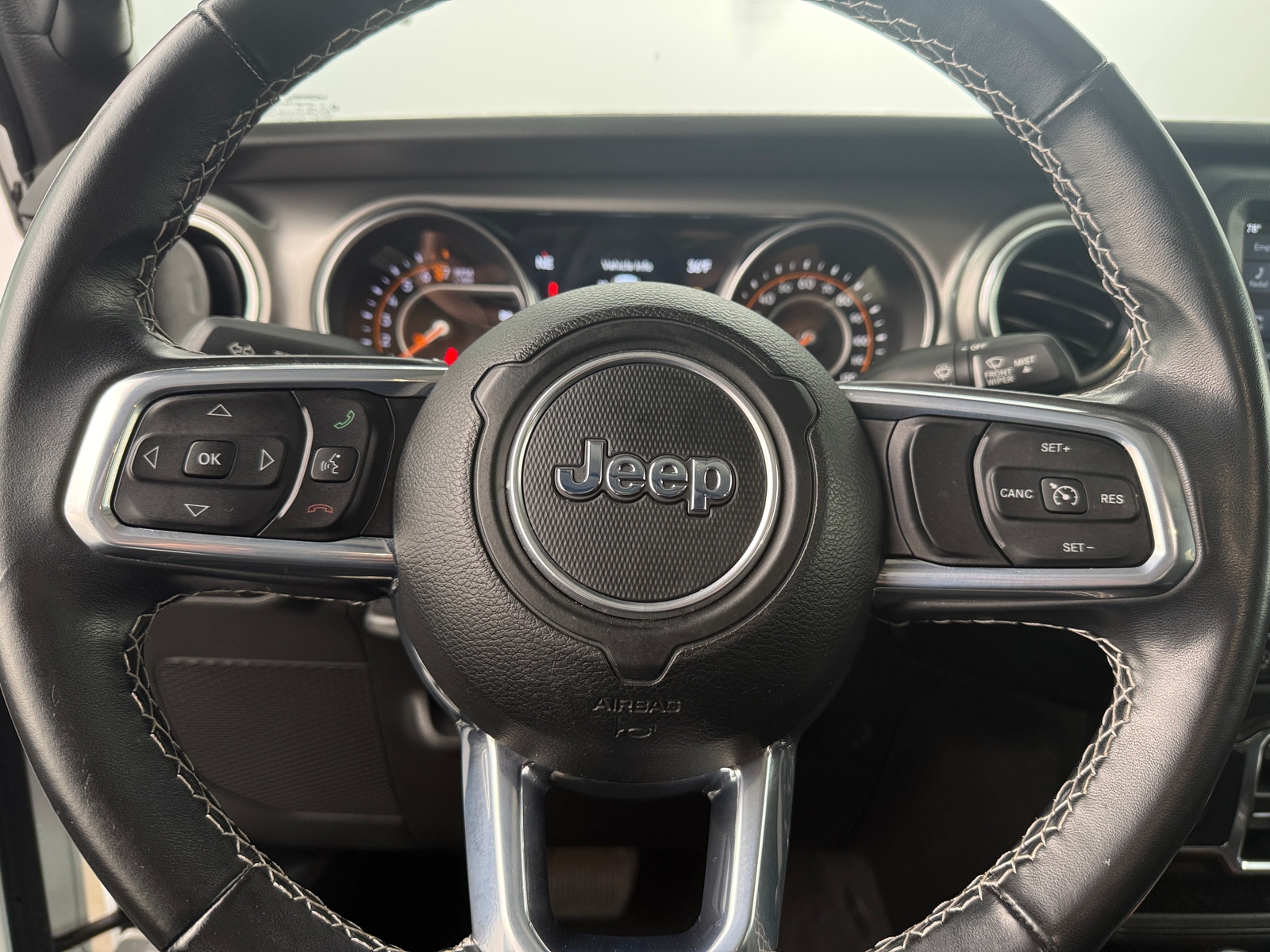 Thumbnail: 2021 Jeep Gladiator - 5