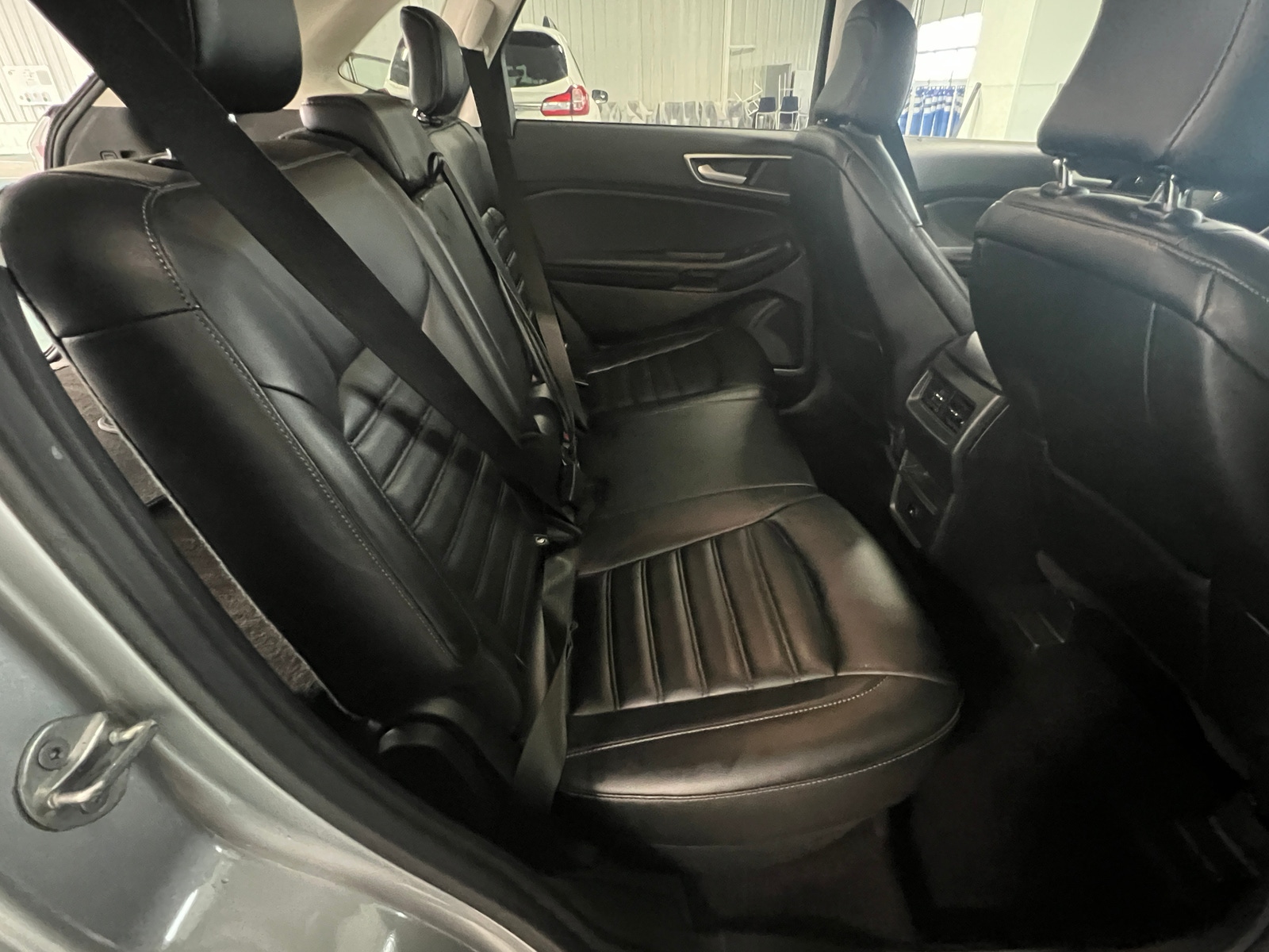 Thumbnail: 2023 Ford Edge - 5