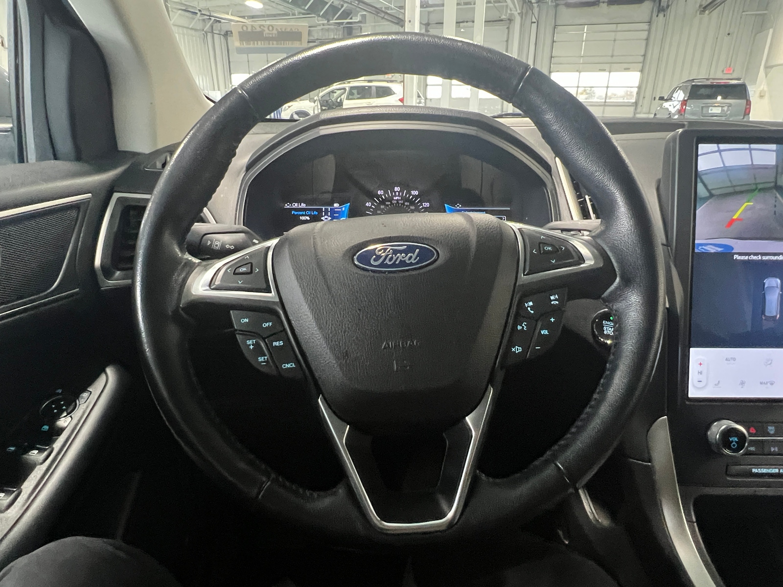 Thumbnail: 2023 Ford Edge - 4