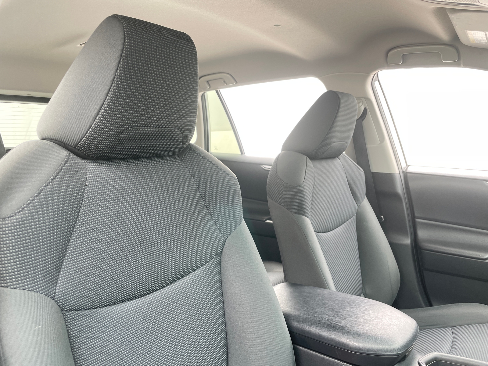 Thumbnail: 2019 Toyota RAV4 - 2