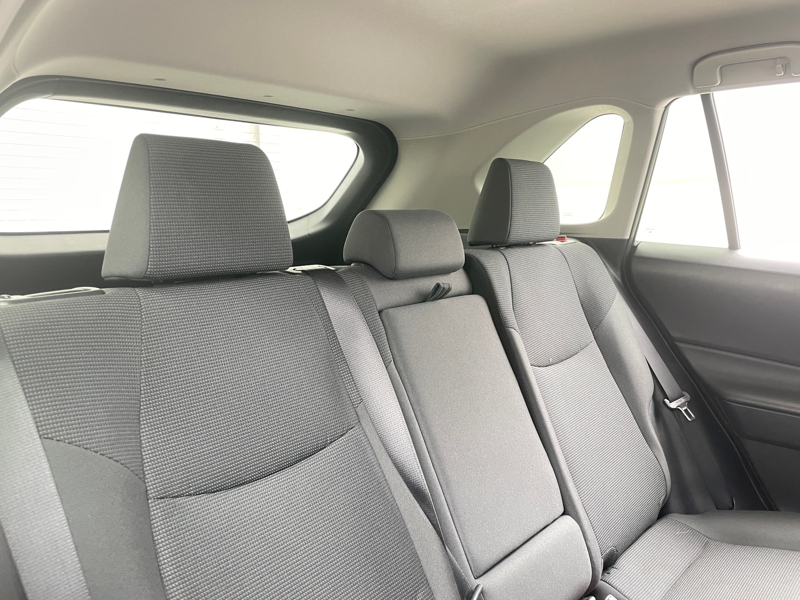 Thumbnail: 2019 Toyota RAV4 - 6