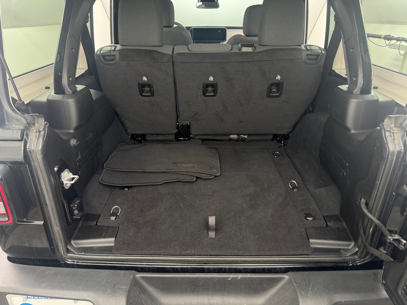 Thumbnail: 2025 Jeep Wrangler - 7