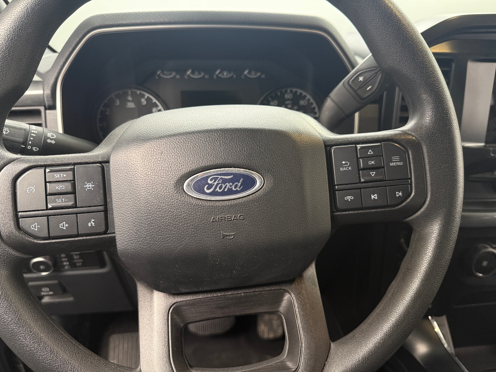 Thumbnail: 2023 Ford Econoline - 5