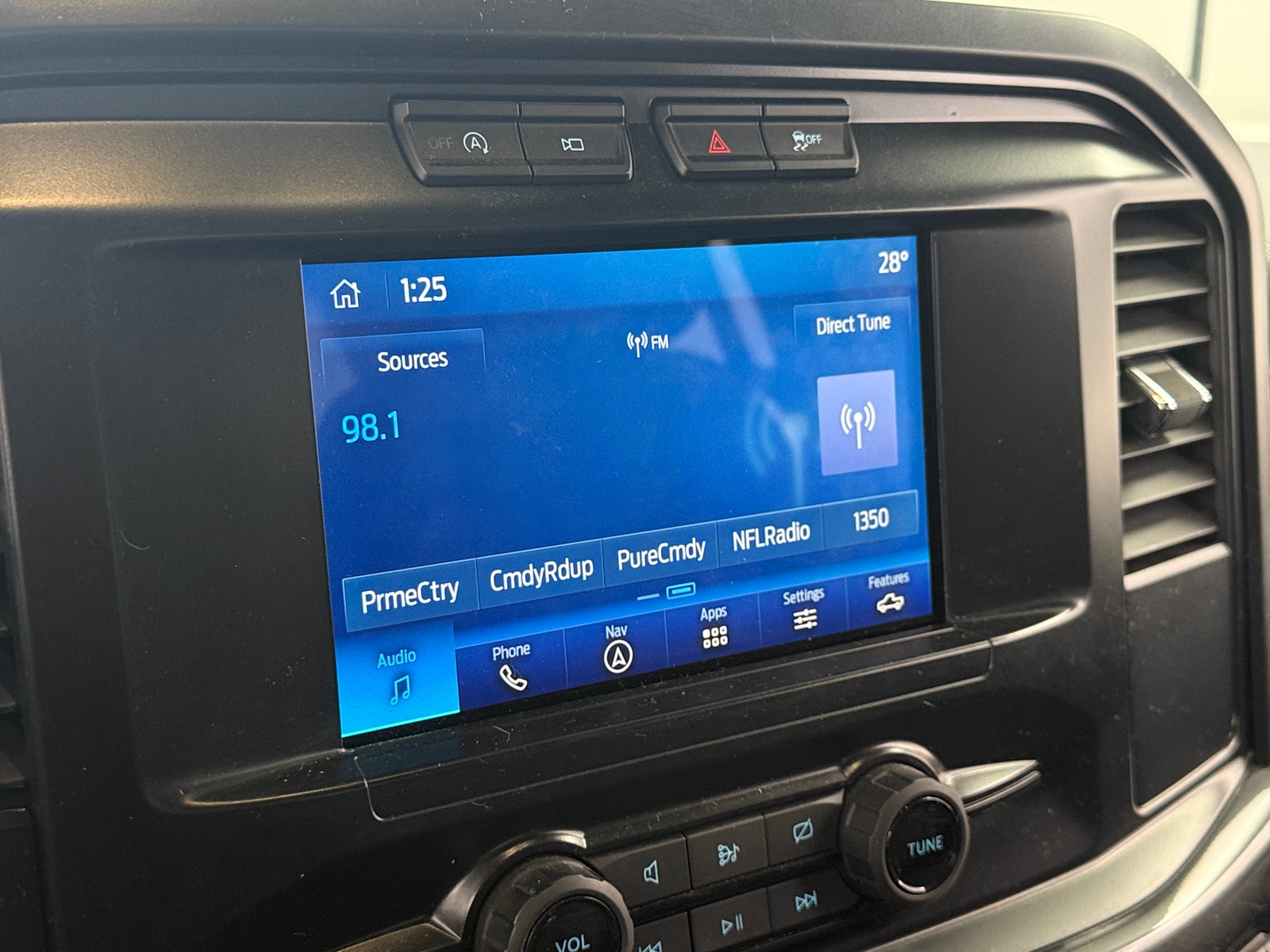 Thumbnail: 2023 Ford Econoline - 4