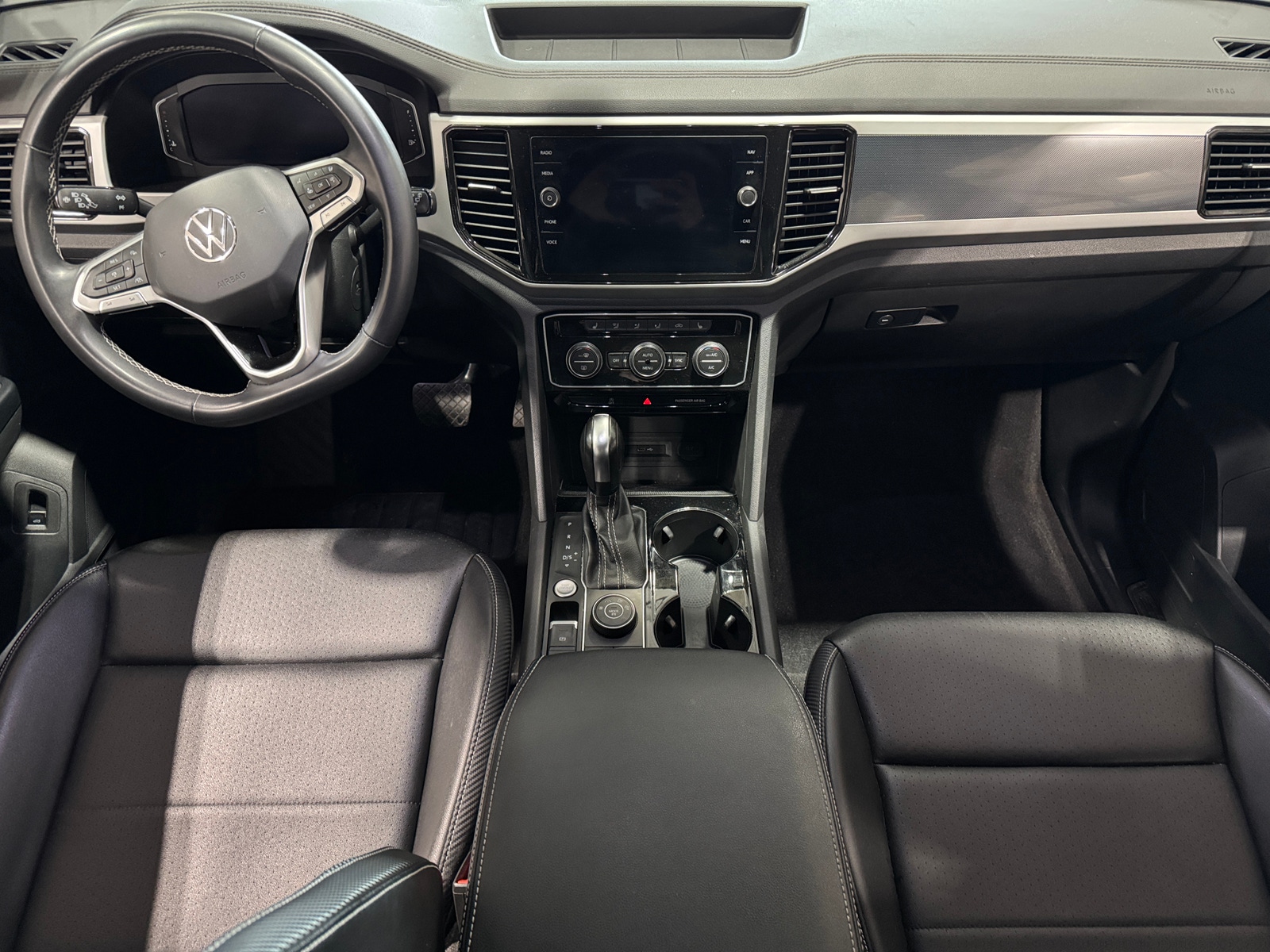 Thumbnail: 2021 Volkswagen Atlas - 2