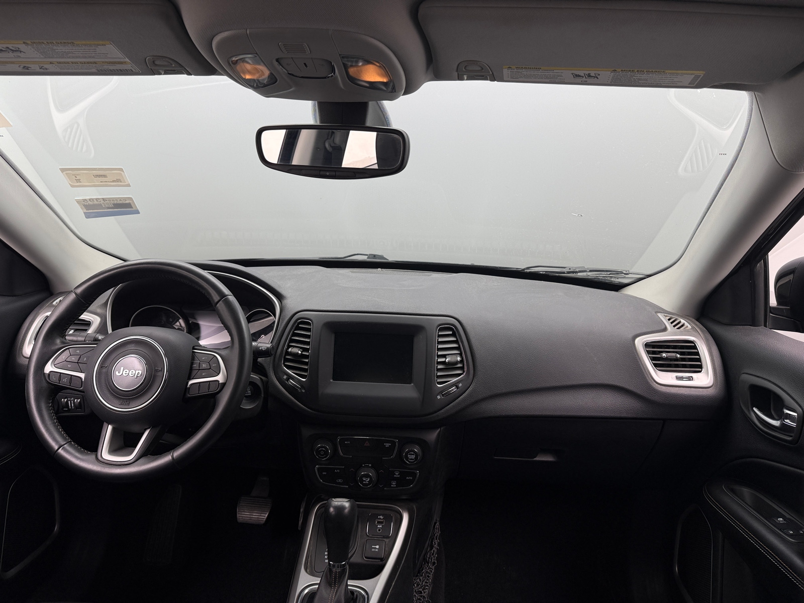 Thumbnail: 2018 Jeep Compass - 3