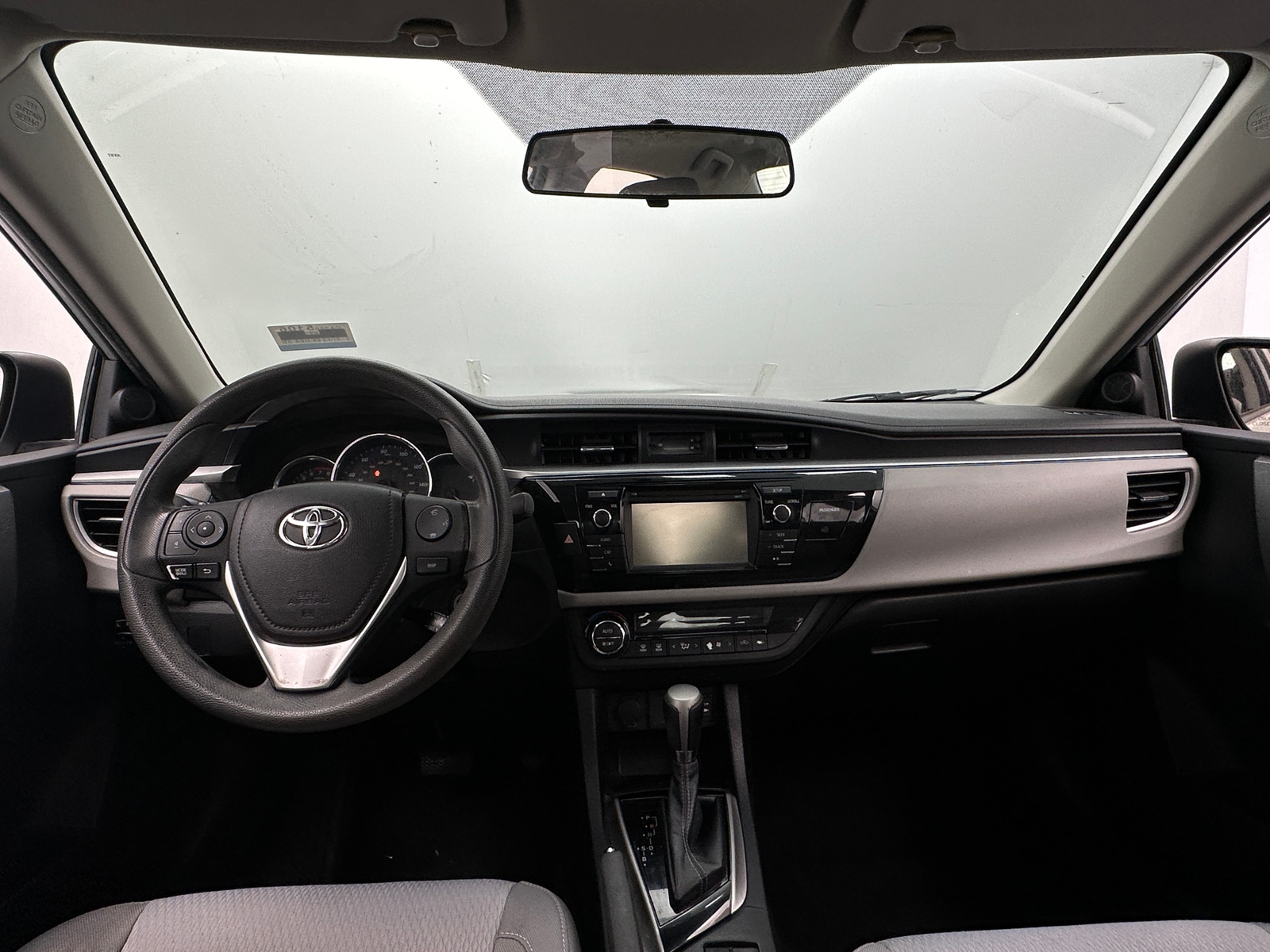 Thumbnail: 2016 Toyota Corolla - 3