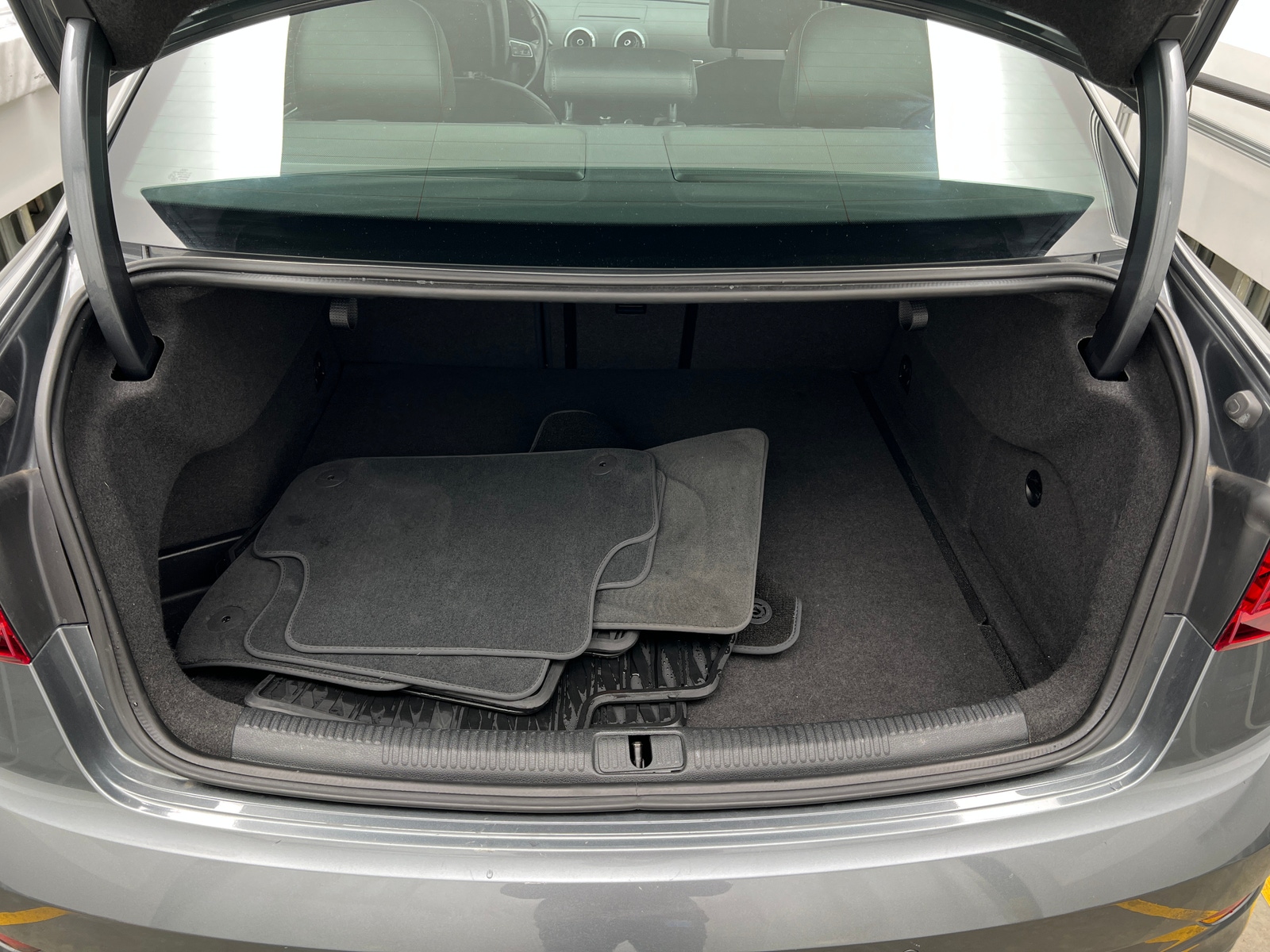 Thumbnail: 2018 Audi A3 - 6