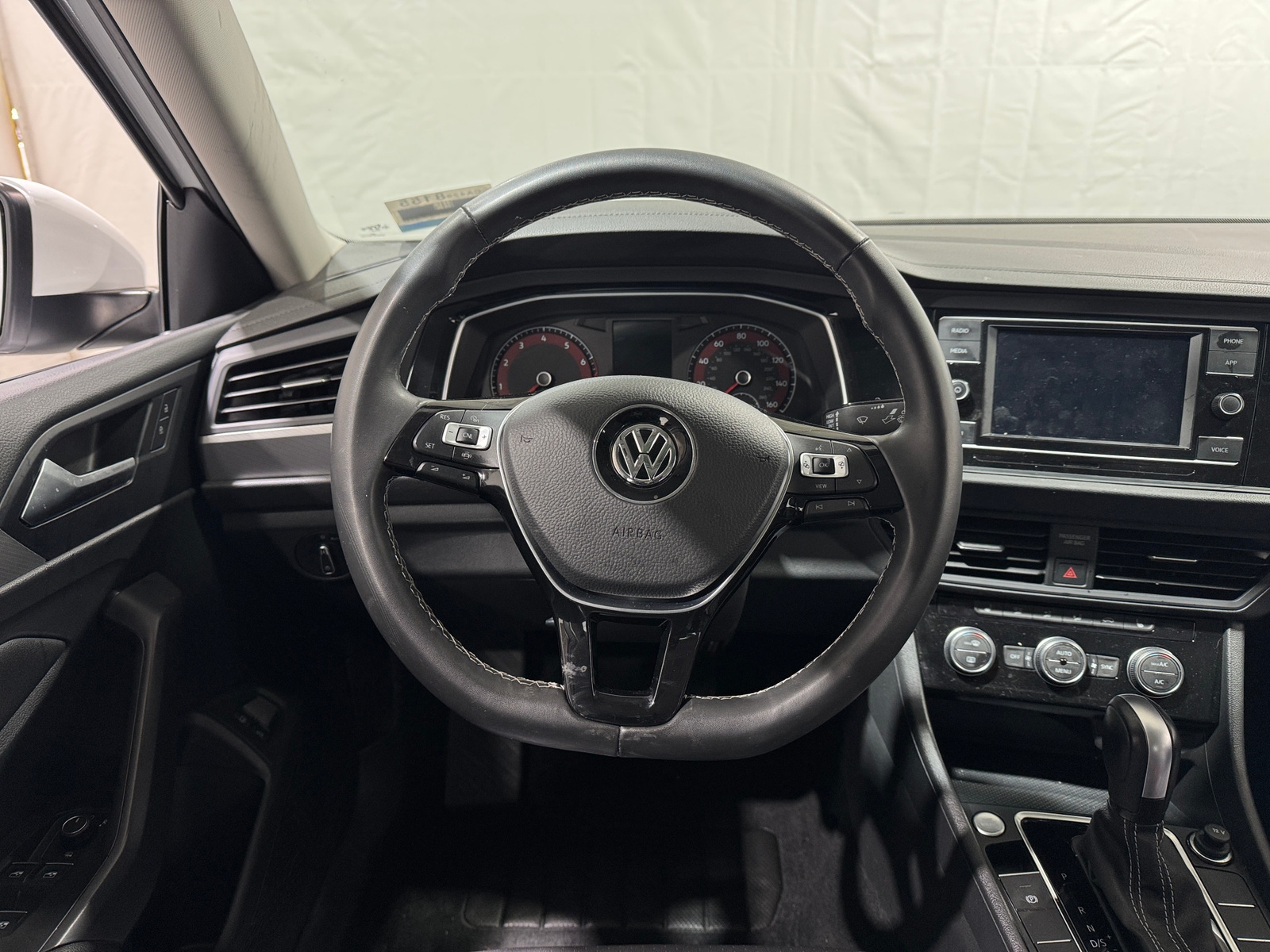 Thumbnail: 2021 Volkswagen Jetta - 4