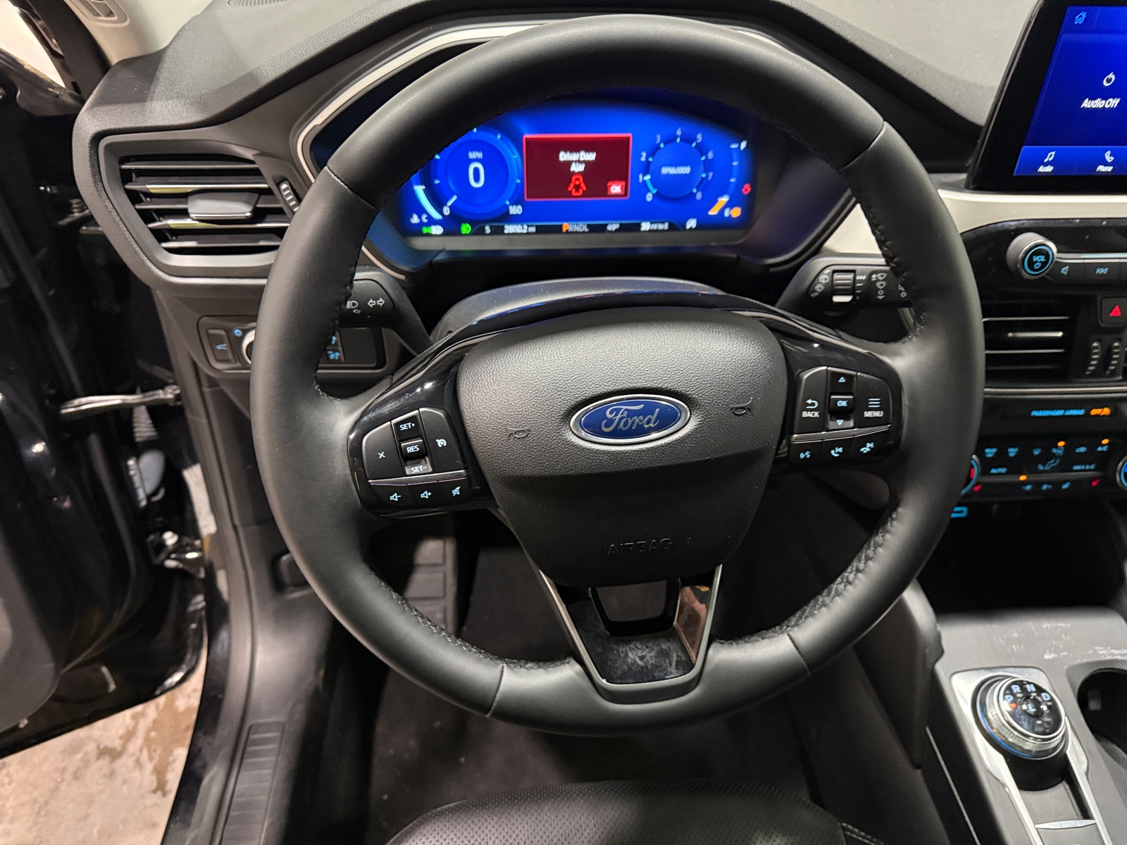 Thumbnail: 2021 Ford Escape - 4