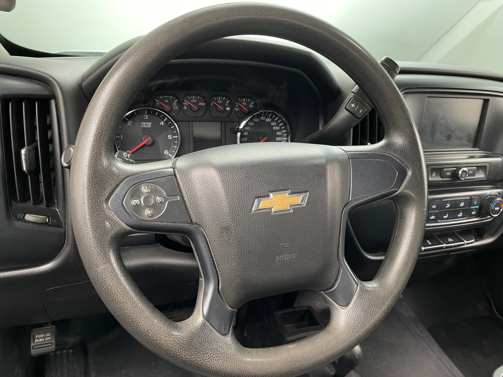 Thumbnail: 2018 Chevrolet Silverado 2500 - 5