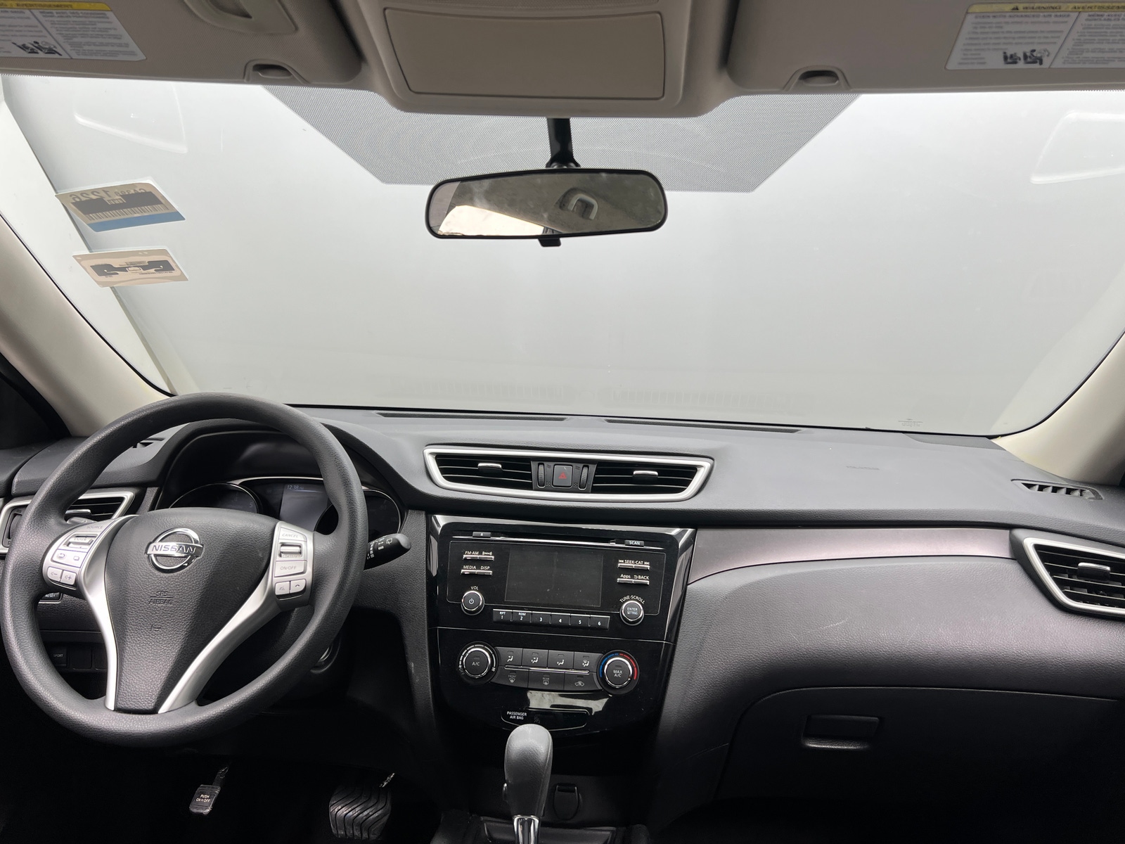 Thumbnail: 2016 Nissan Rogue - 3