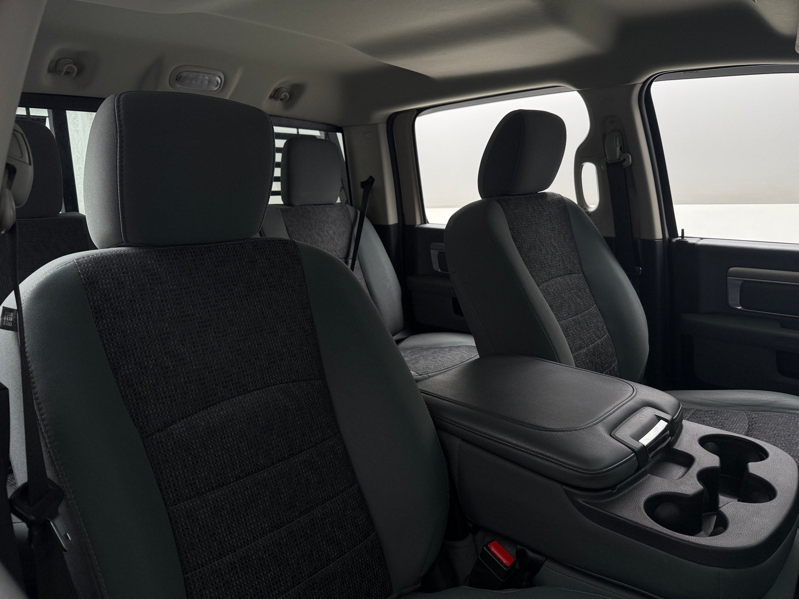 Thumbnail: 2019 RAM 1500 Classic - 2