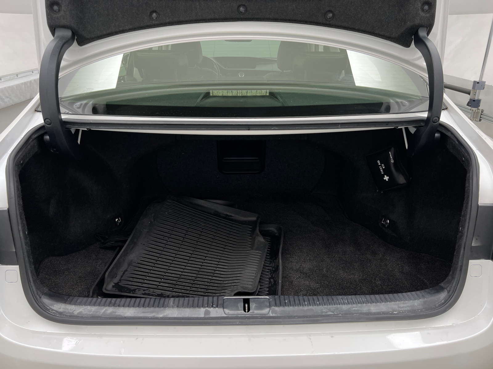 Thumbnail: 2016 Lexus ES - 6