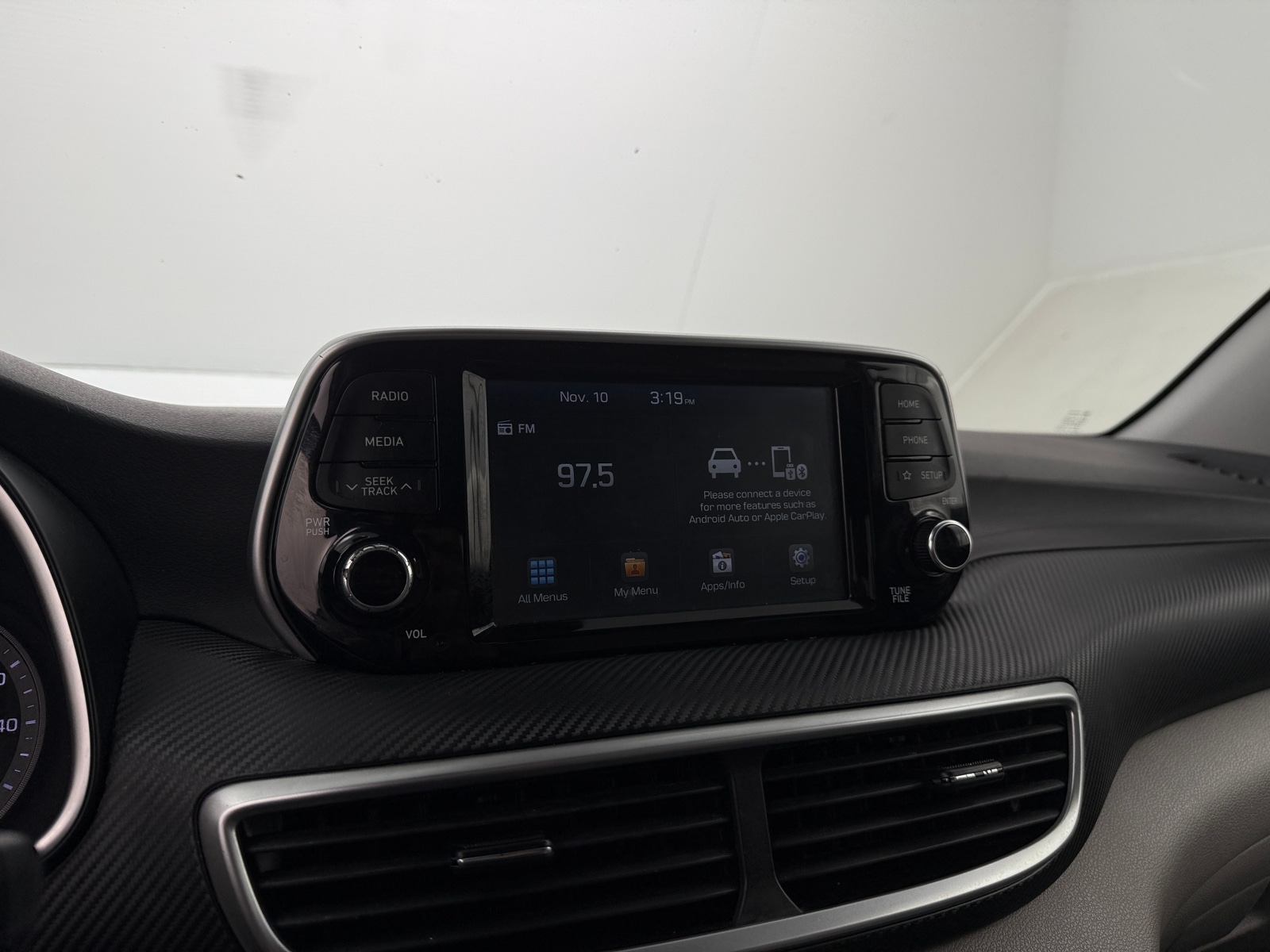 Thumbnail: 2019 Hyundai Tucson - 4