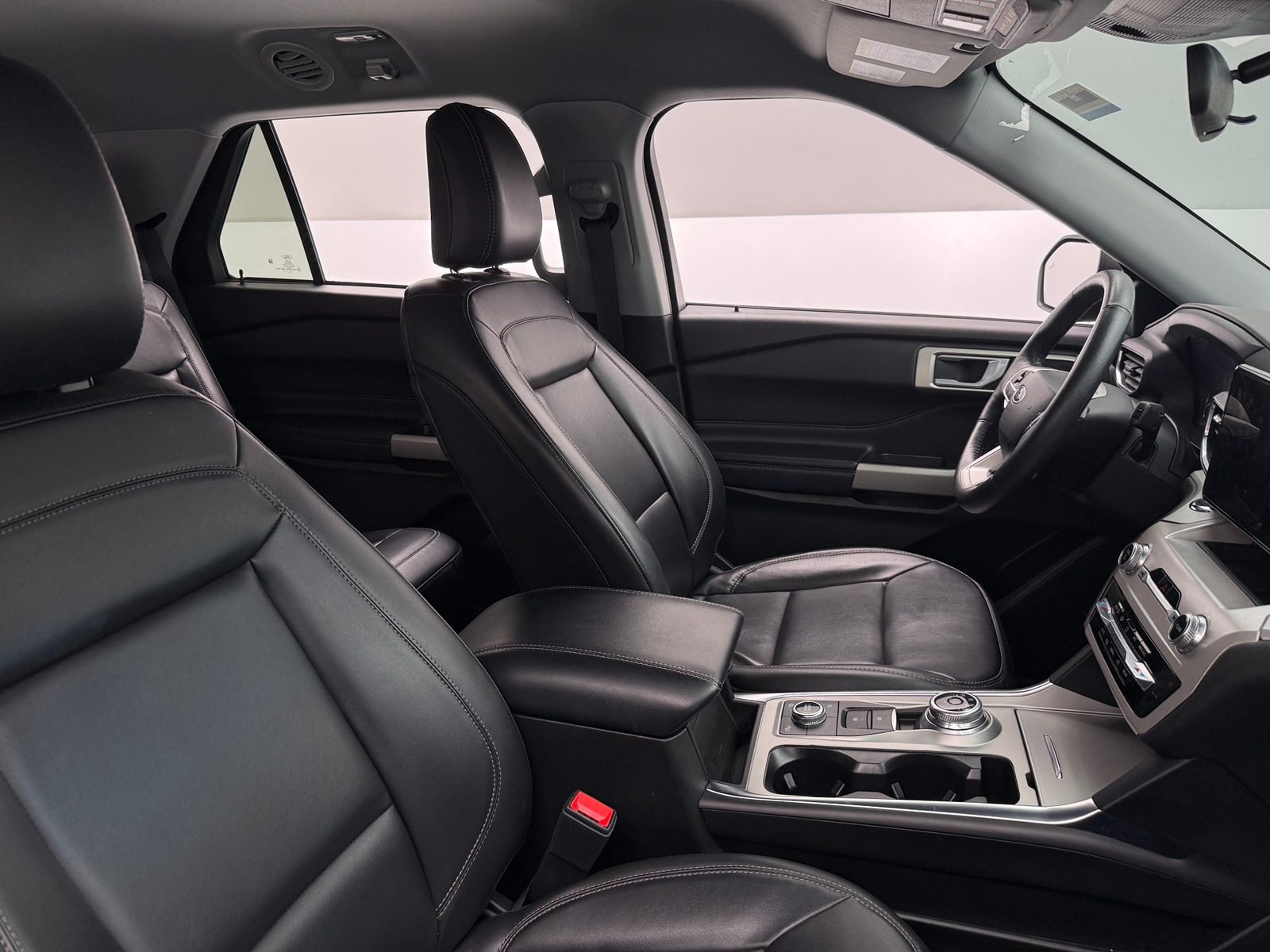 Thumbnail: 2023 Ford Explorer - 2