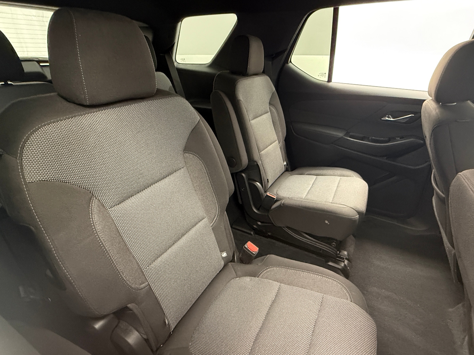 Thumbnail: 2023 Chevrolet Traverse - 6