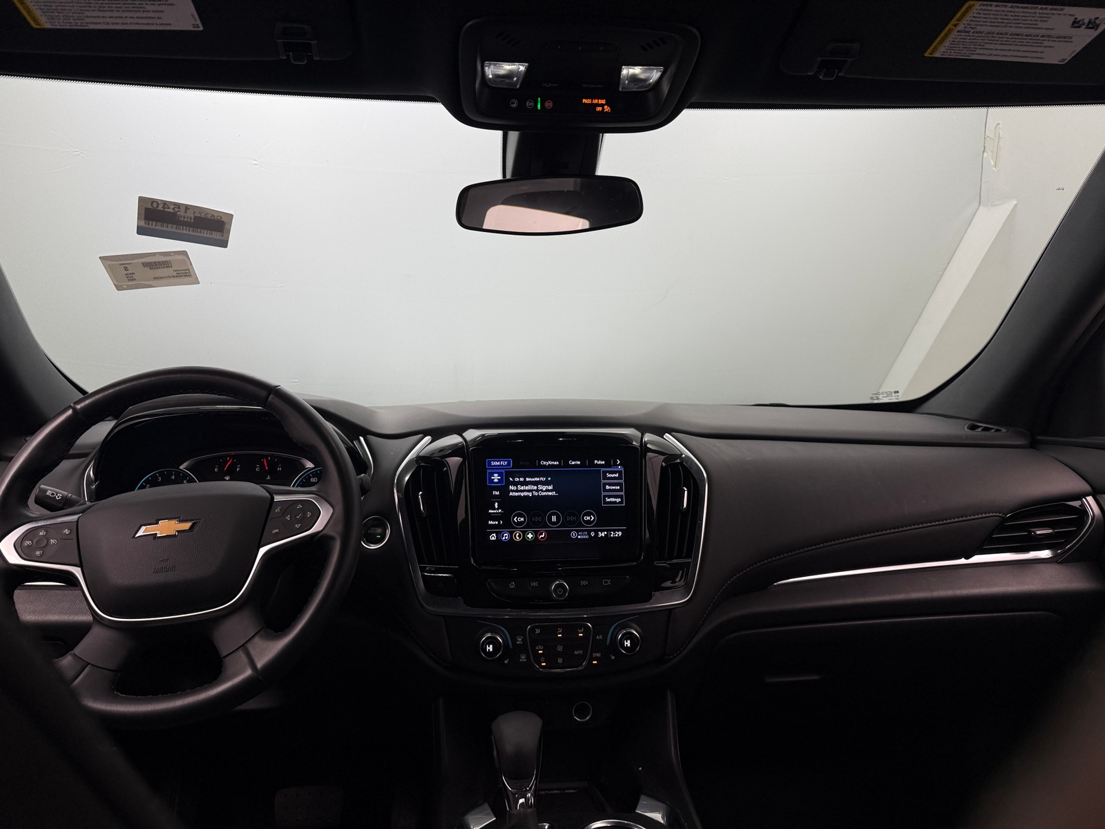 Thumbnail: 2023 Chevrolet Traverse - 3