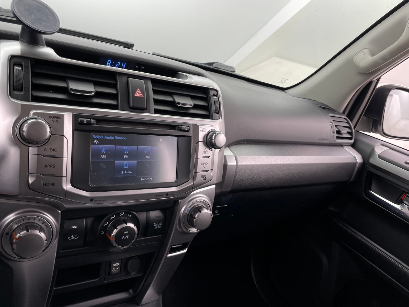 Thumbnail: 2018 Toyota 4Runner - 4