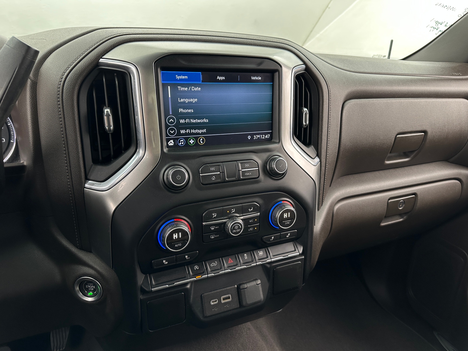 Thumbnail: 2019 Chevrolet Silverado 1500 - 4