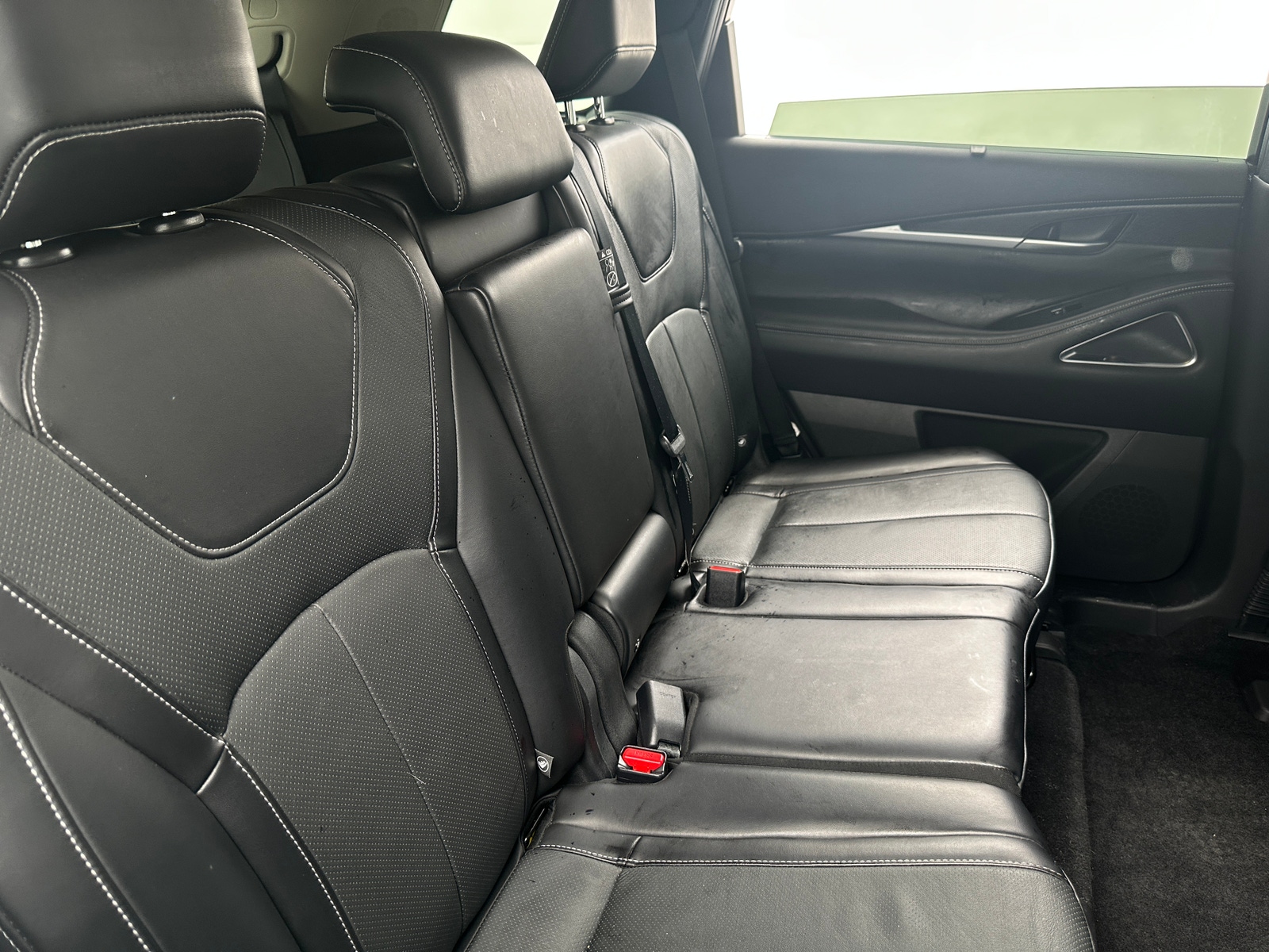 Thumbnail: 2022 INFINITI QX60 - 5