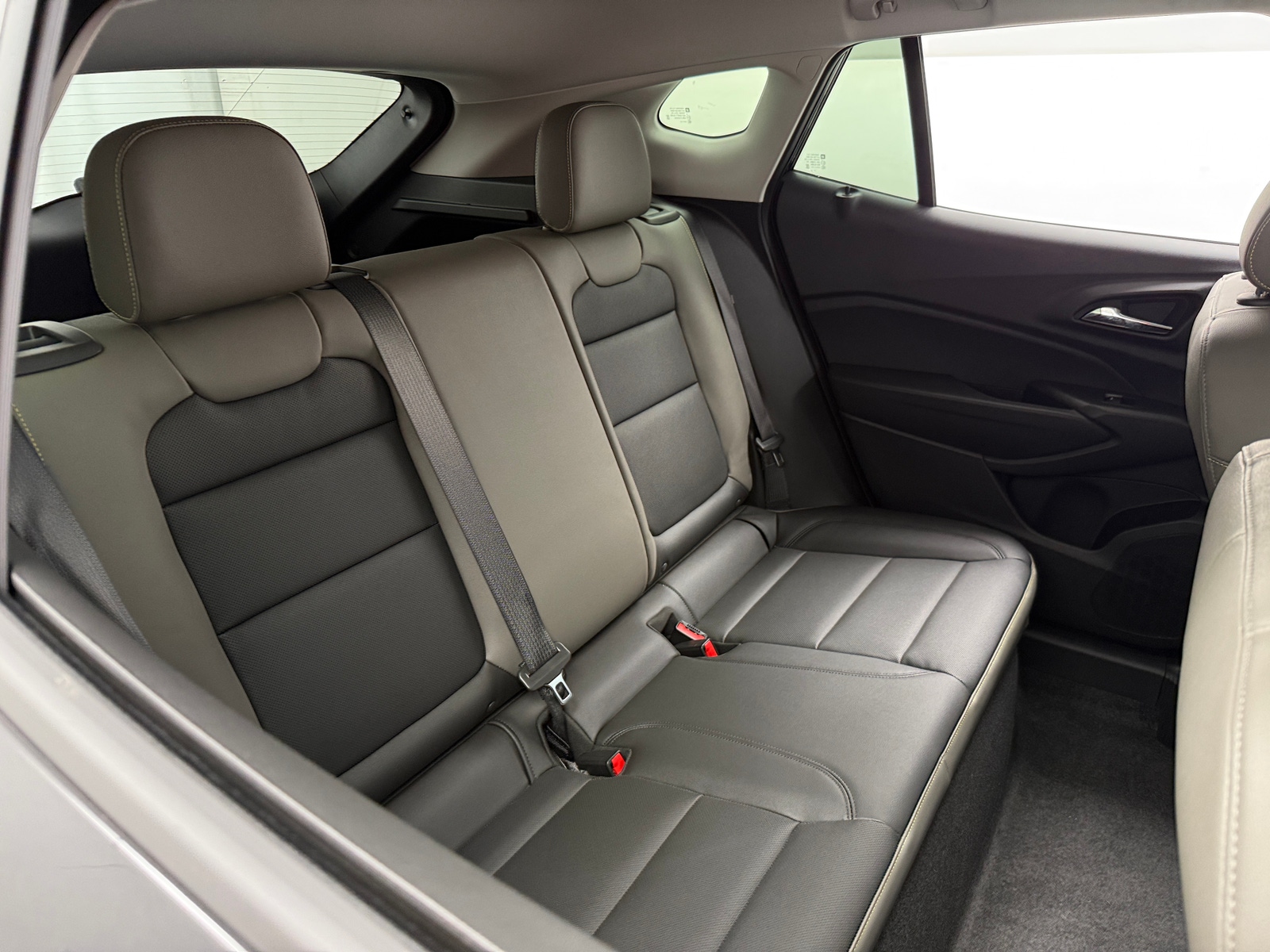 Thumbnail: 2025 Chevrolet Trax - 5