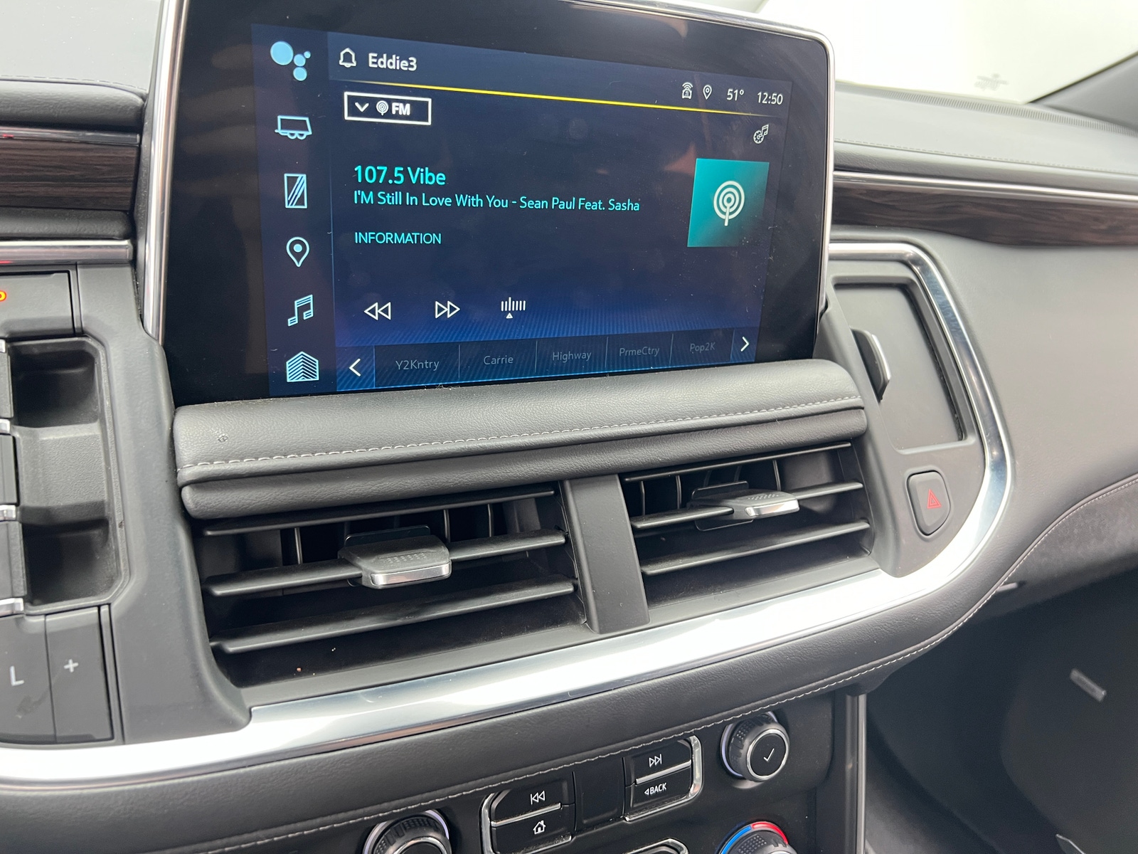 Thumbnail: 2023 Chevrolet Tahoe - 3