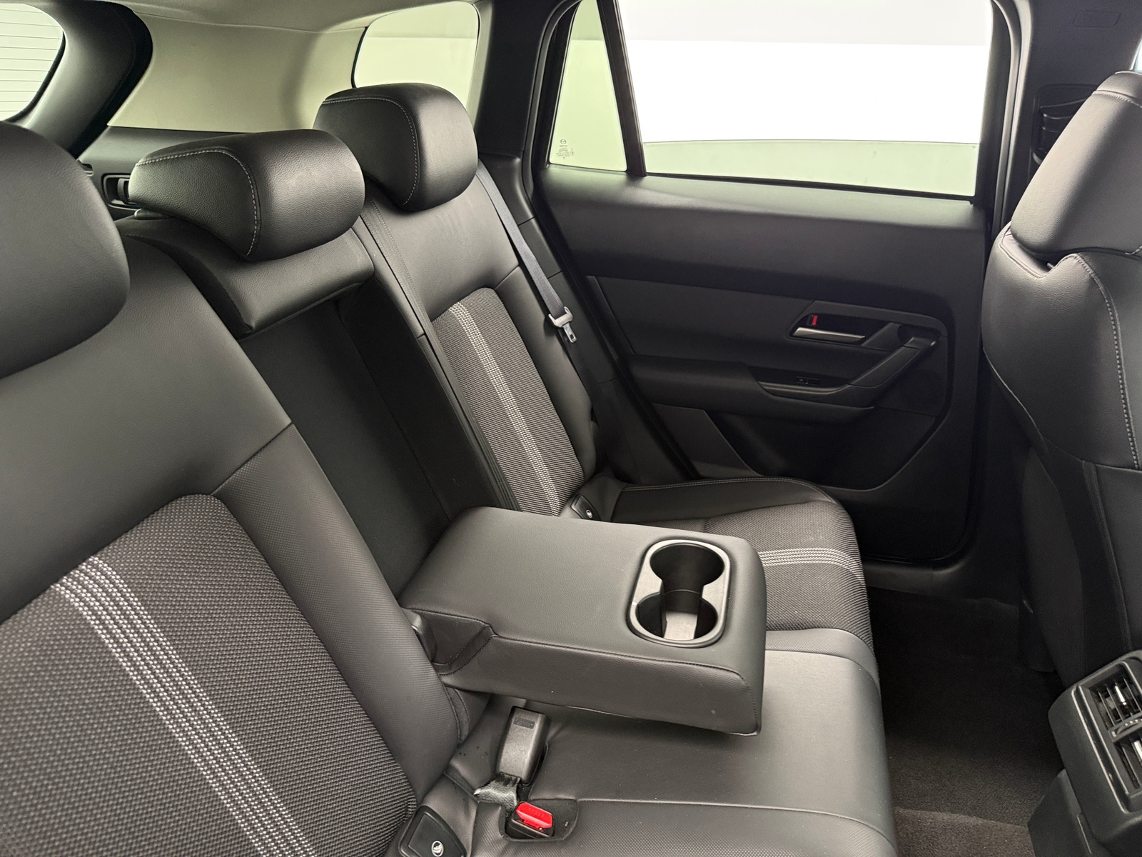 Thumbnail: 2025 Mazda CX-50 - 5