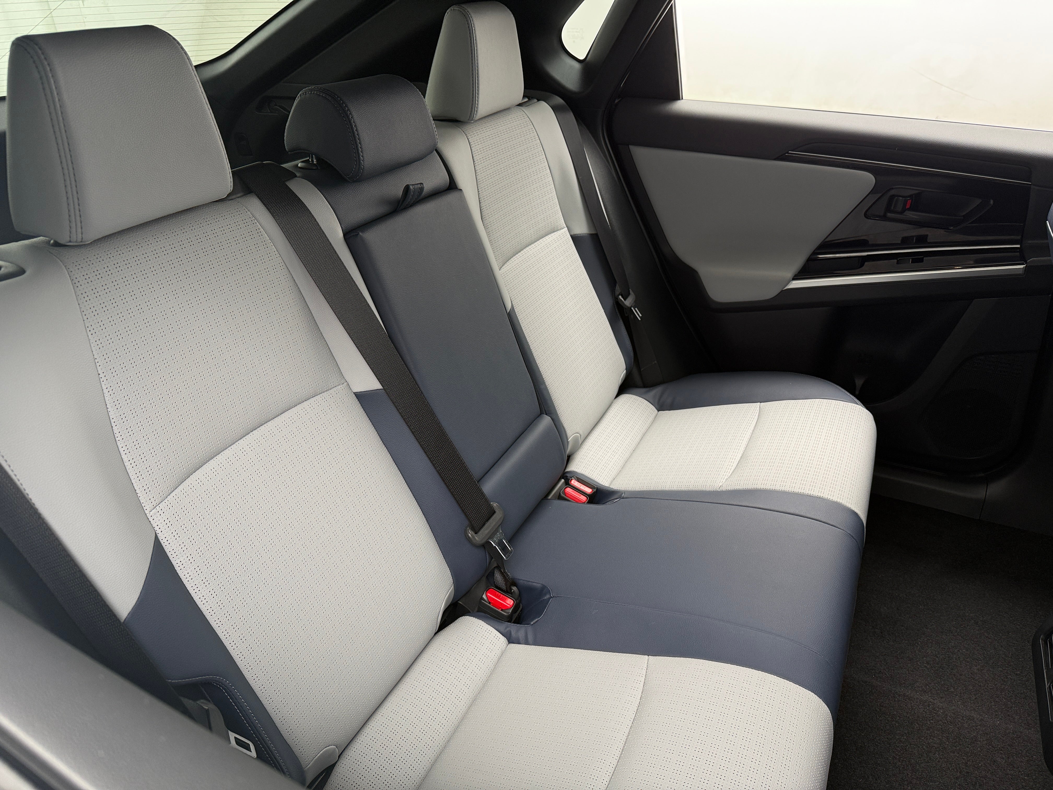 Used 2024 Subaru Solterra Limited with VIN JTMABABA4RA053009 for sale in Auburn, WA