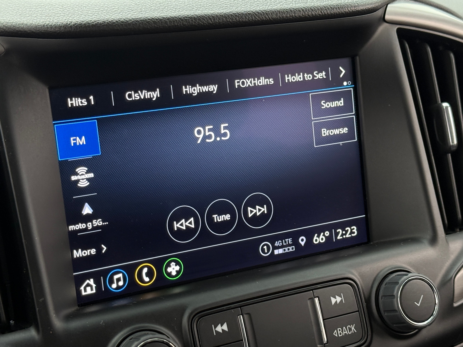 Thumbnail: 2023 GMC Terrain - 3