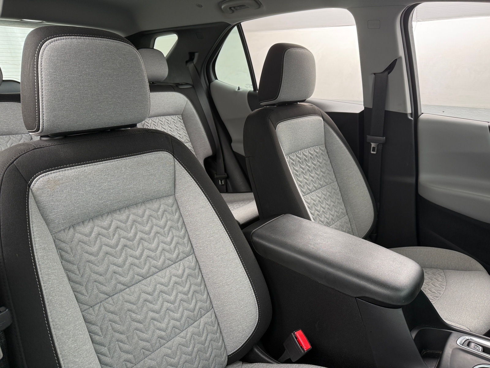 Thumbnail: 2022 Chevrolet Equinox - 2