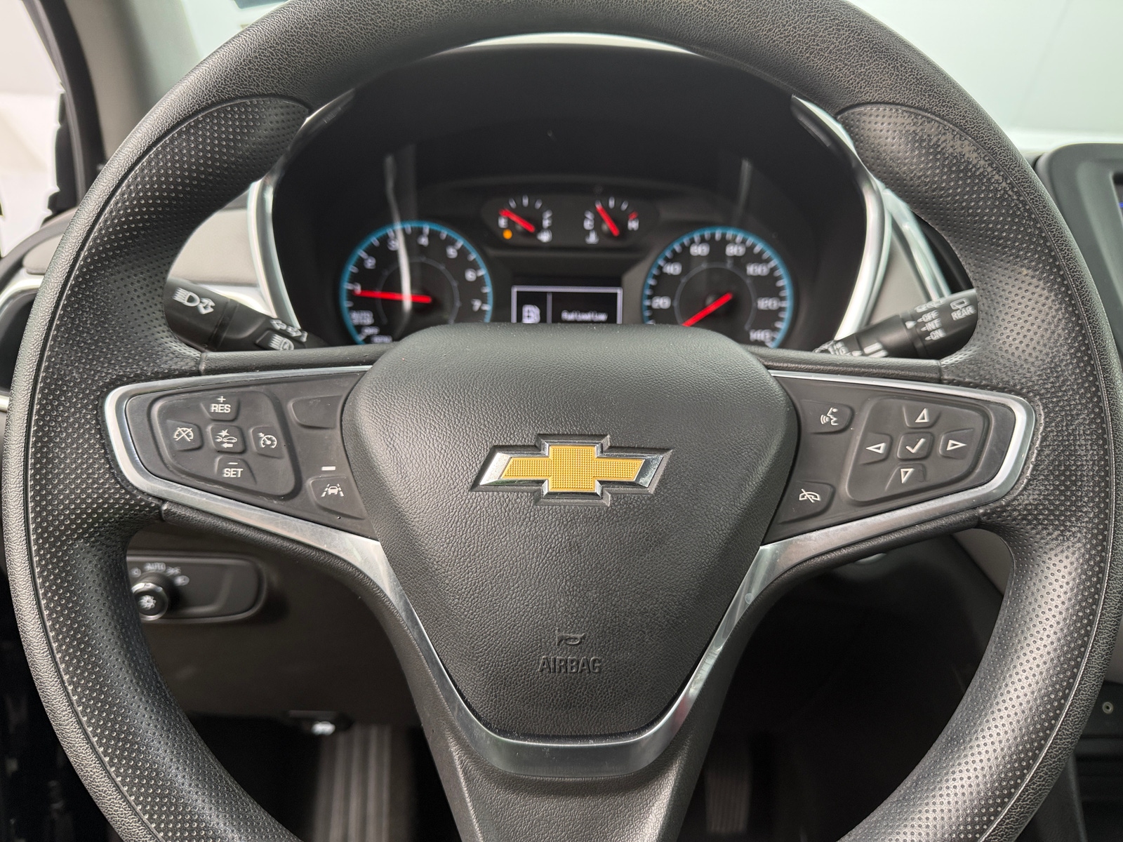 Thumbnail: 2022 Chevrolet Equinox - 5