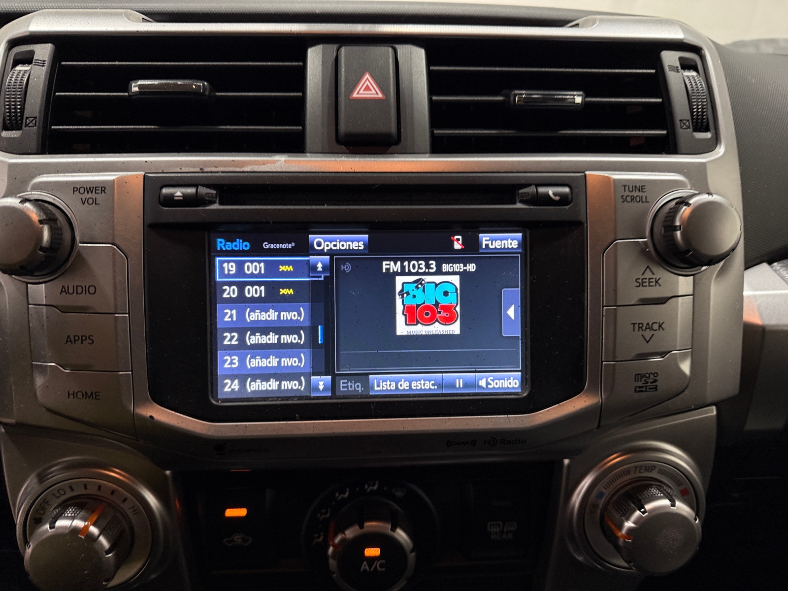 Thumbnail: 2018 Toyota 4Runner - 3