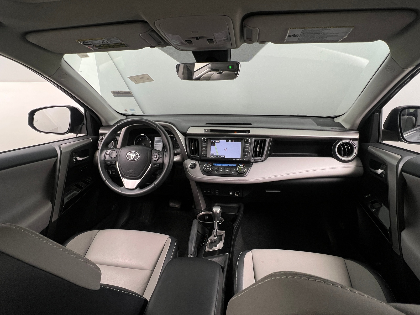 Thumbnail: 2016 Toyota RAV4 - 2