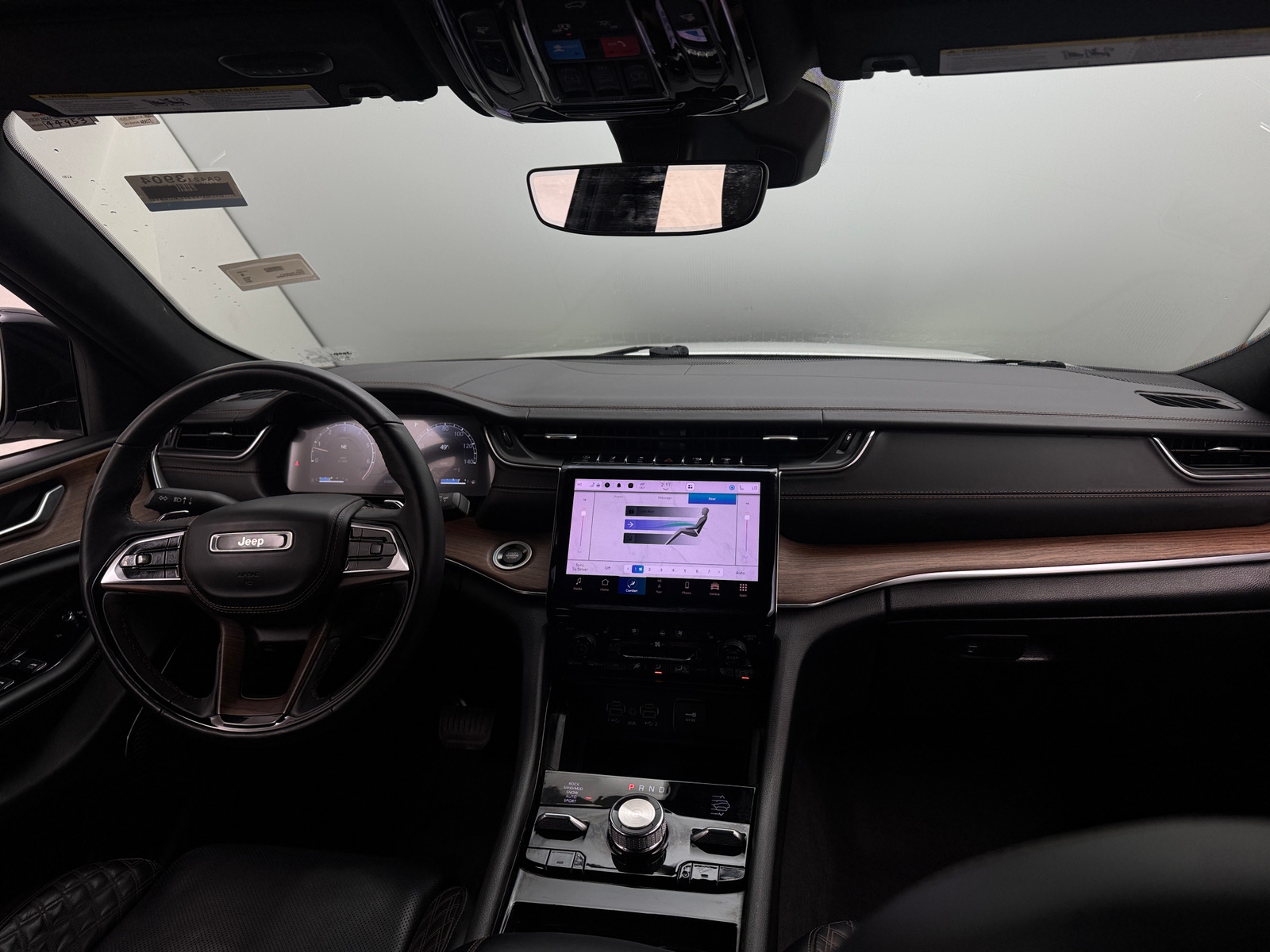 Thumbnail: 2023 Jeep Grand Cherokee L - 2