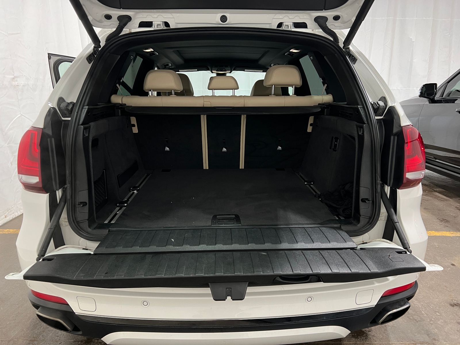 Thumbnail: 2018 BMW X5 - 6