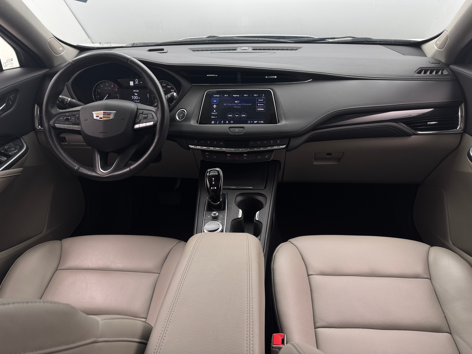 Thumbnail: 2023 Cadillac XT4 - 2