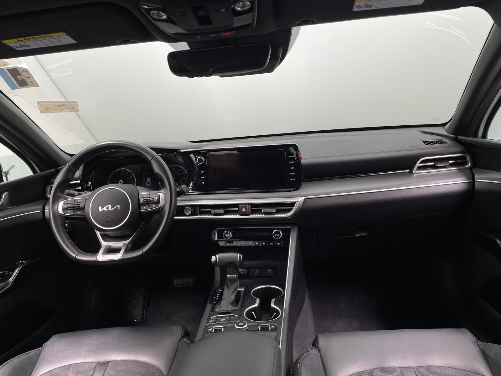 Thumbnail: 2024 Kia K5 - 2